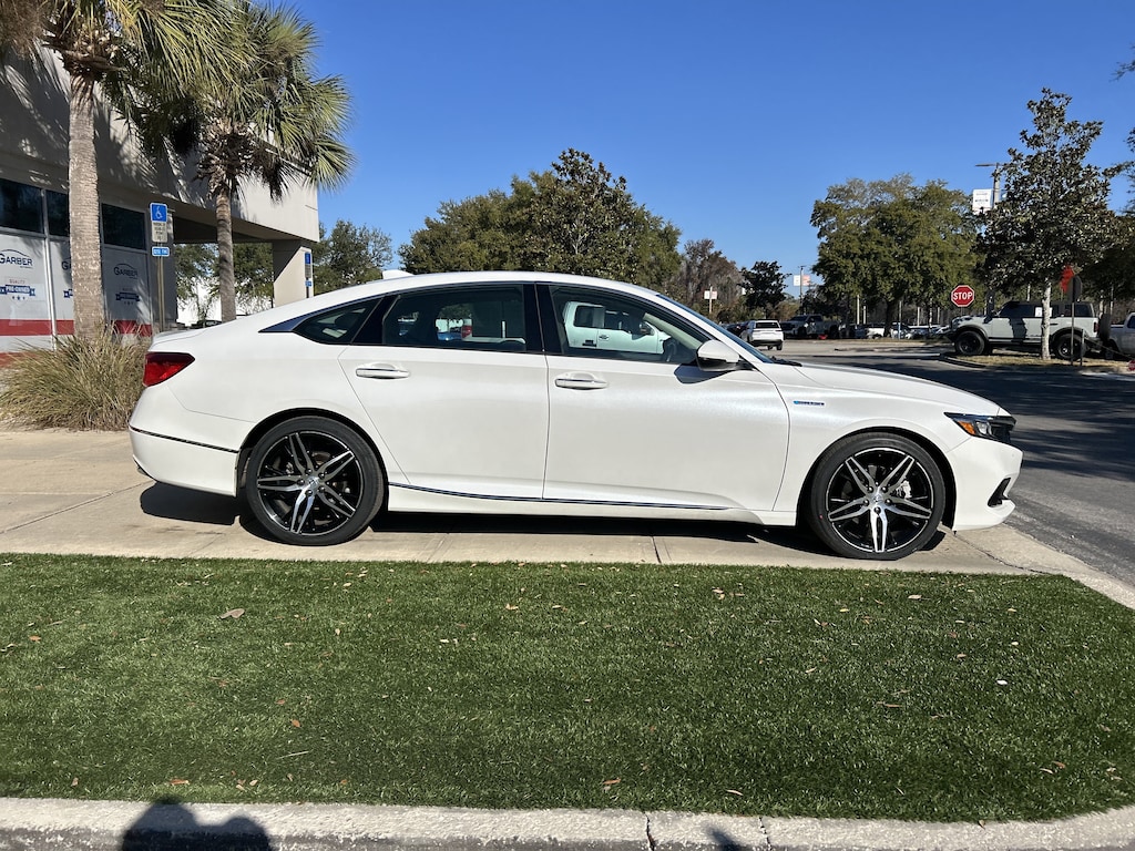Used 2021 Honda Accord Hybrid Touring Sedan