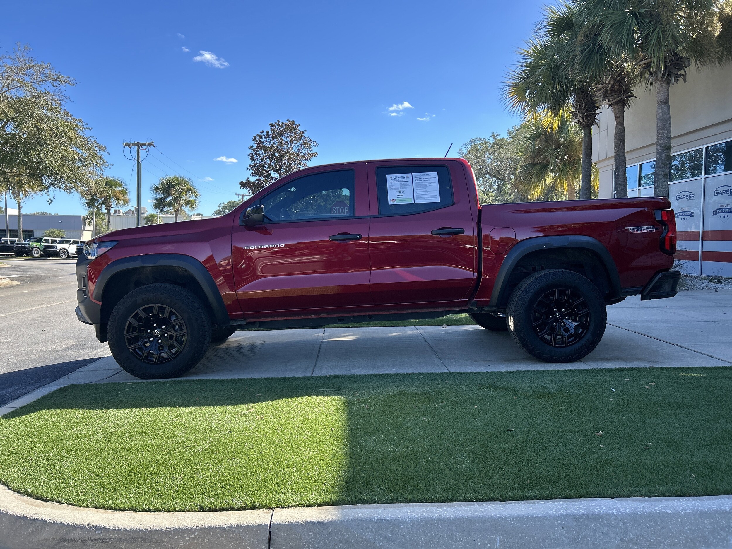 2024 Chevrolet Colorado Trail Boss photo 4