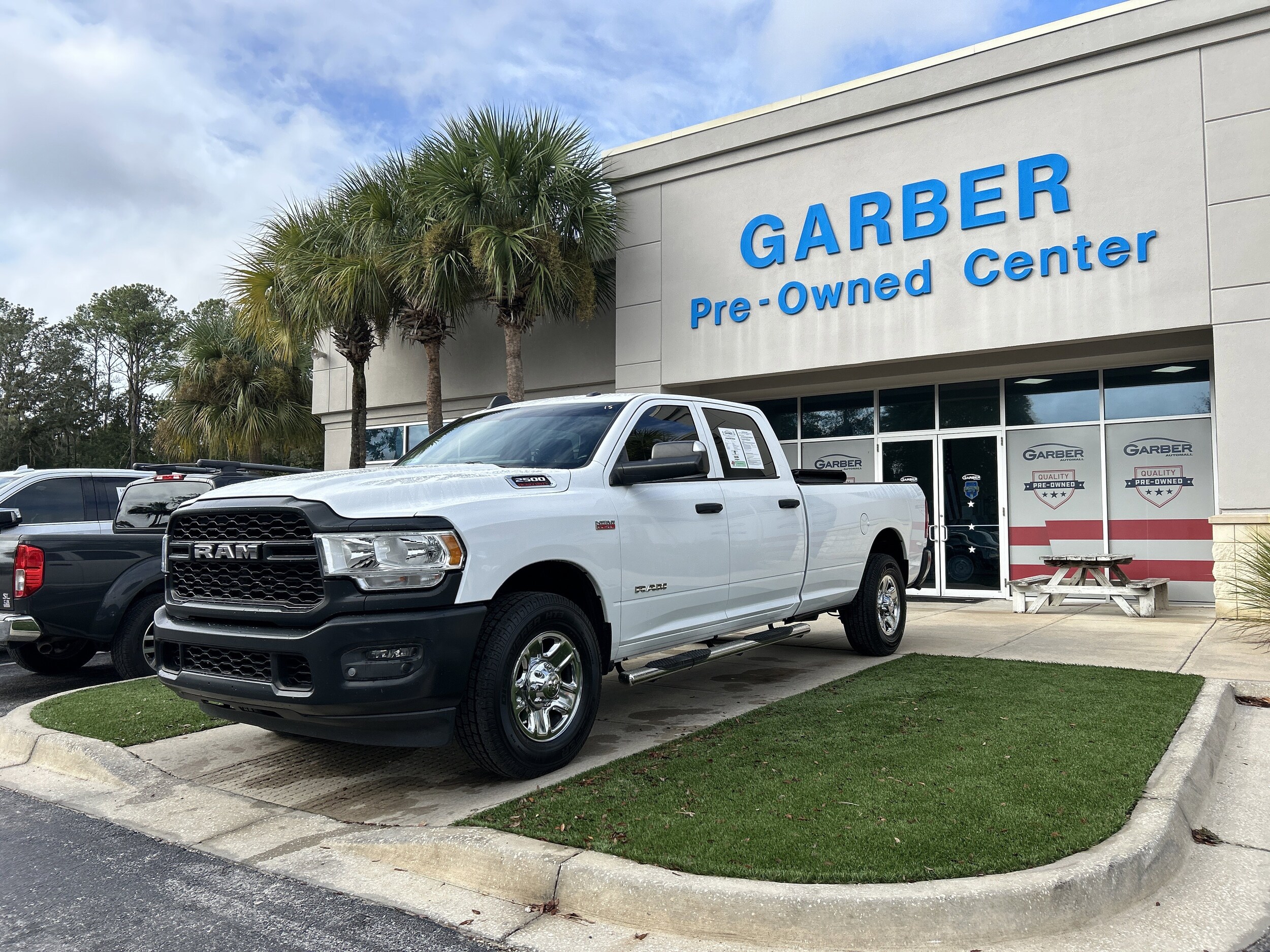 2019 Ram 2500 Tradesman photo 3