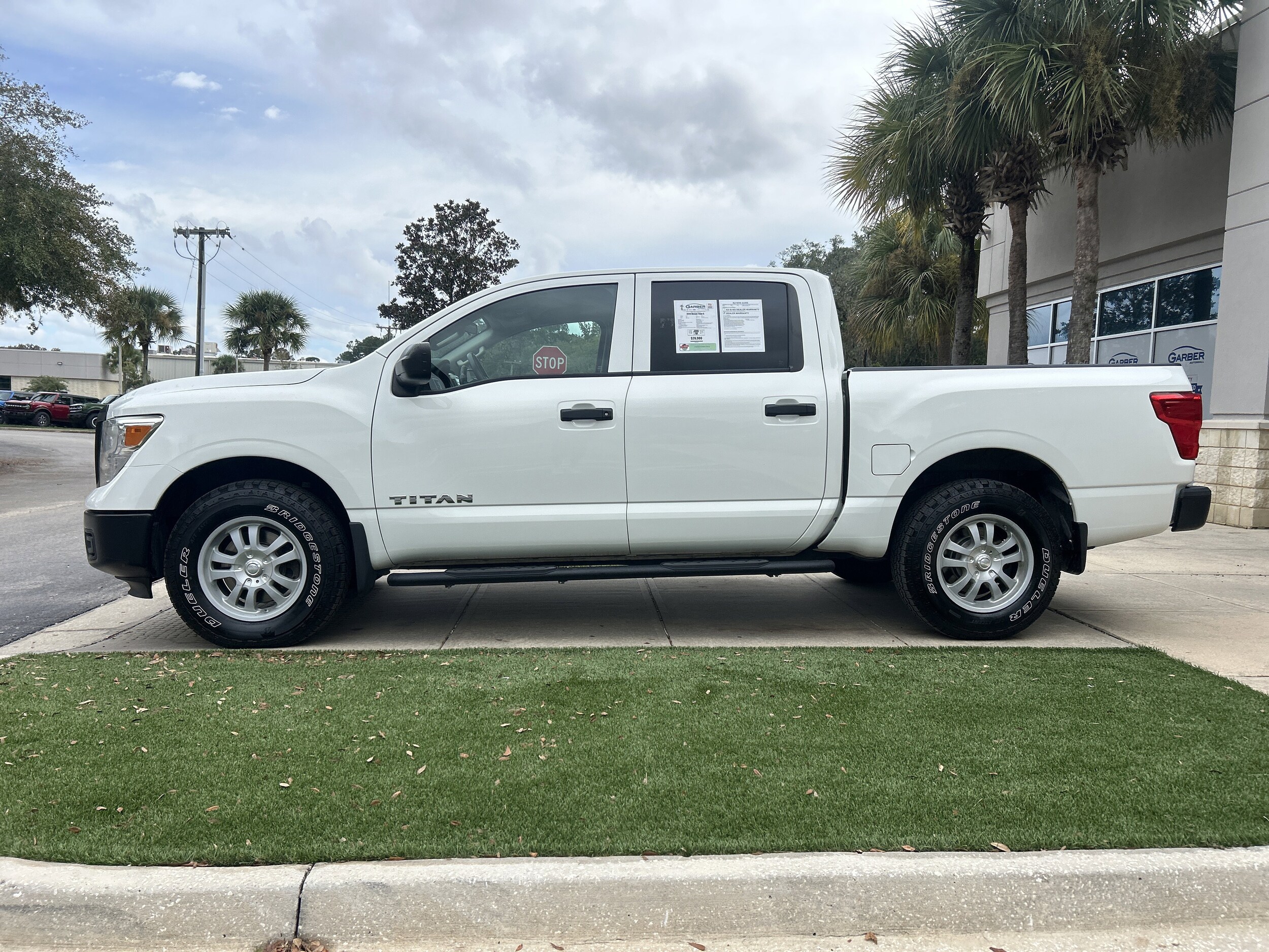 2018 Nissan Titan S photo 4