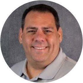 Staff member Antonio Bernal from ID_f01b1507043b