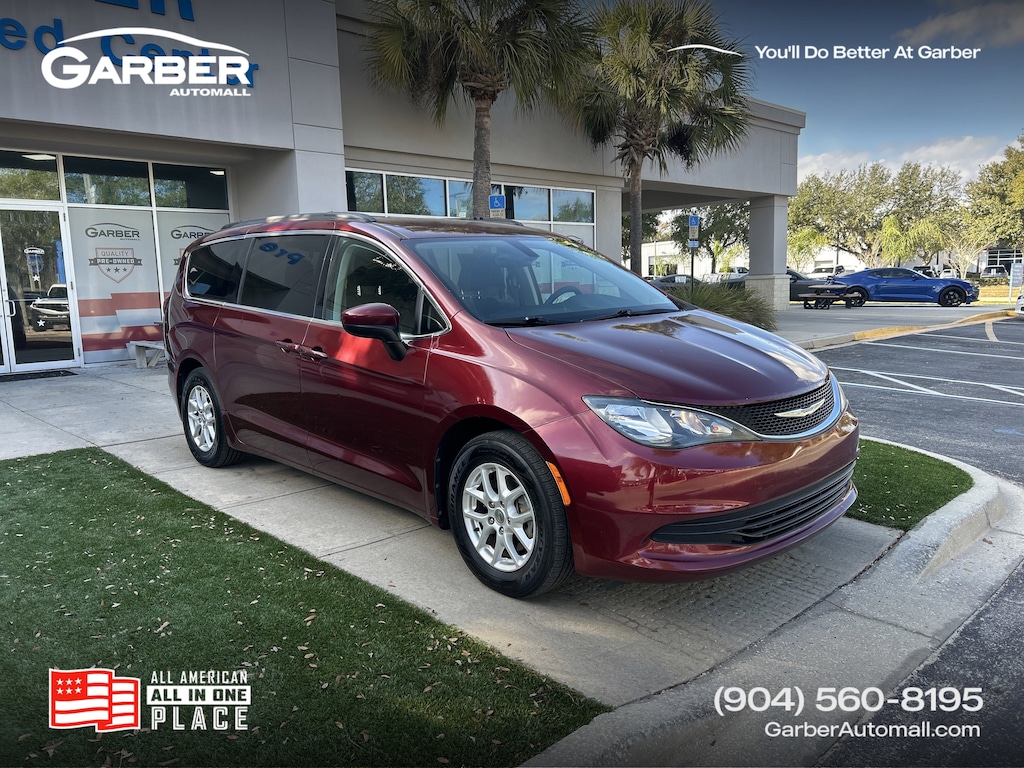 Used 2017 Chrysler Pacifica Touring Van