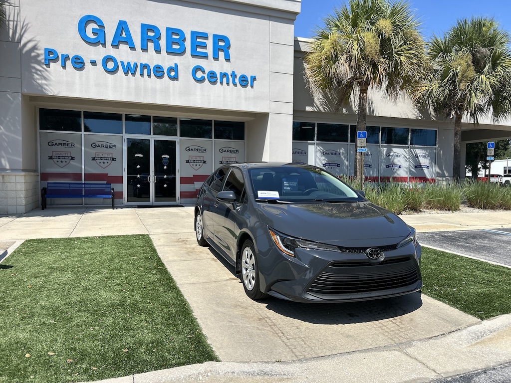 Certified 2025 Toyota Corolla LE Sedan
