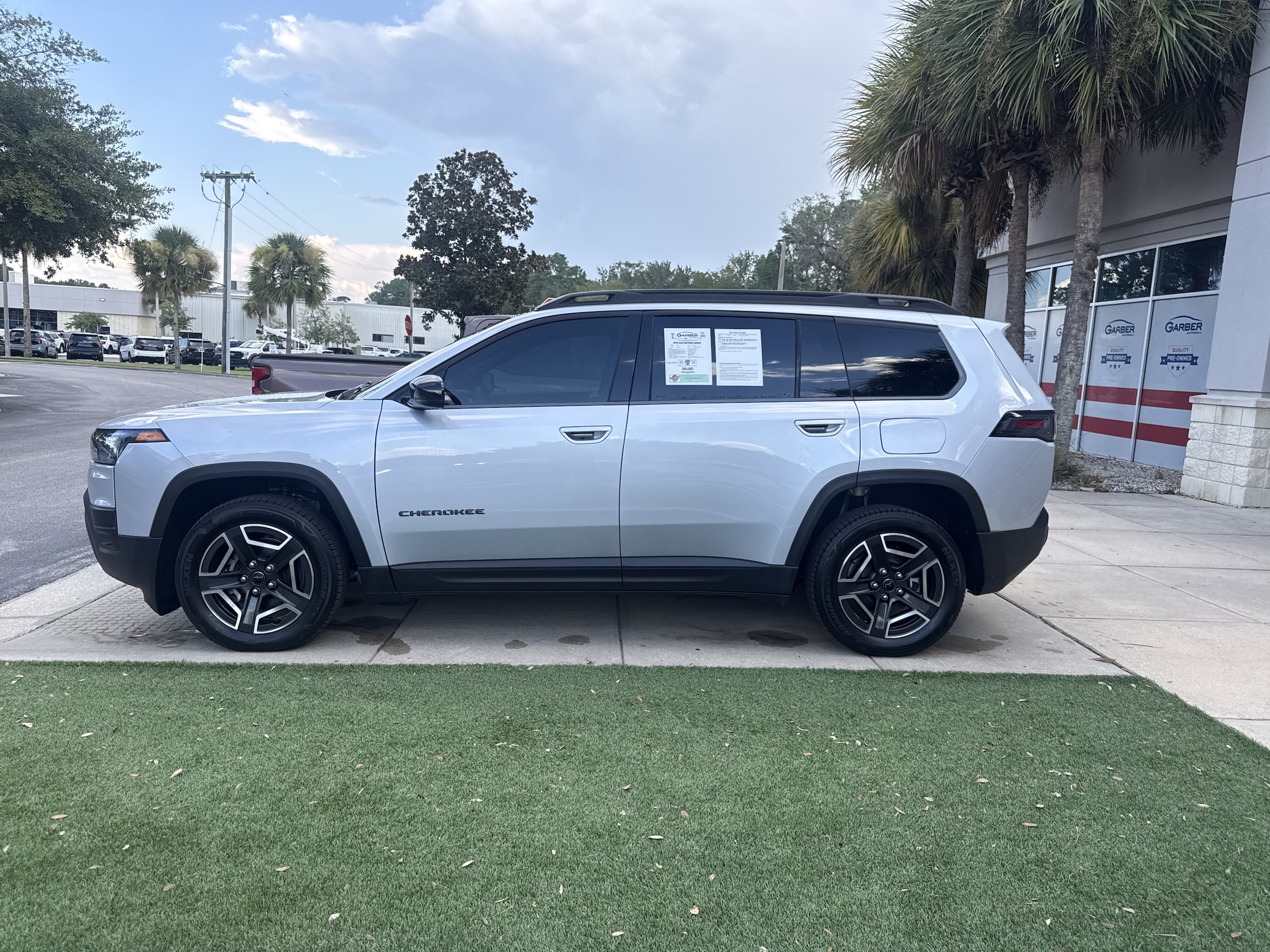 2026 Jeep Cherokee Limited - Photo 8