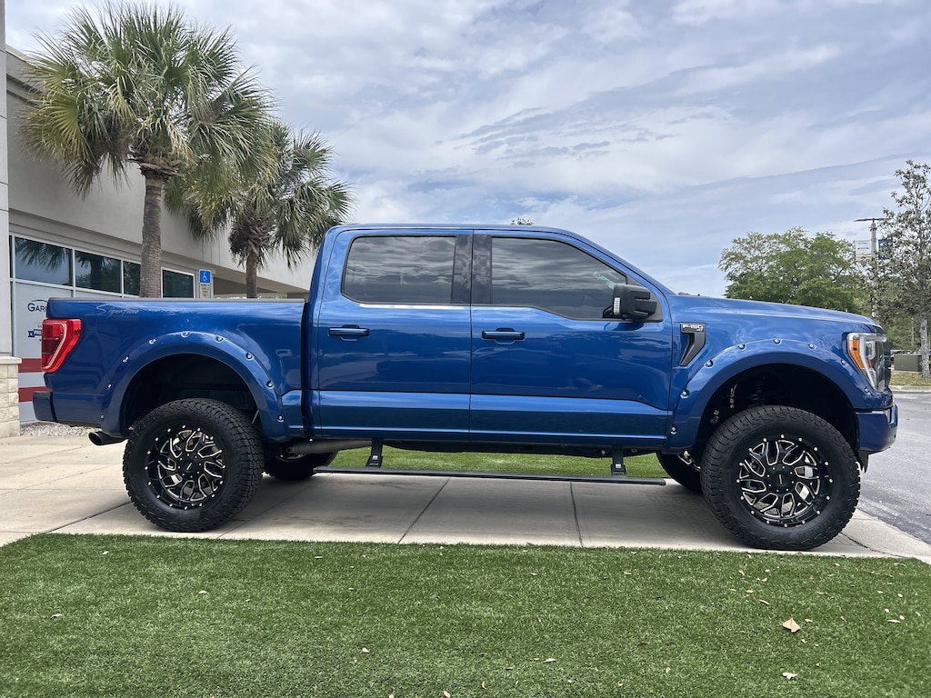Used 2022 Ford F-150 XLT Truck SuperCrew Cab
