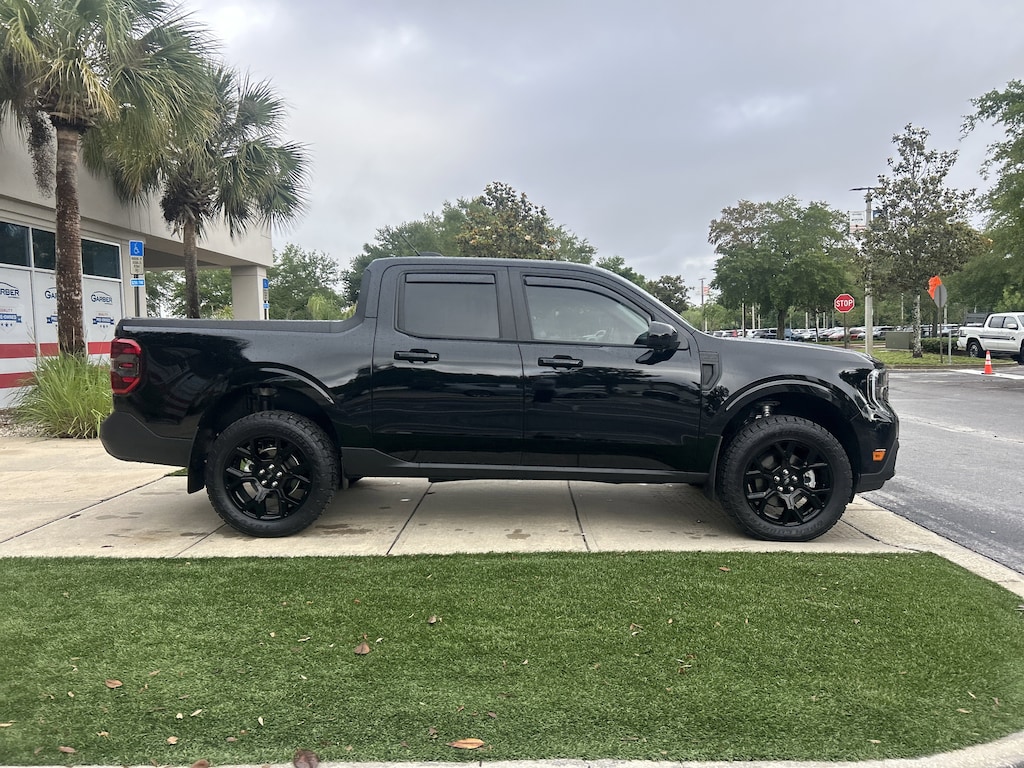 Used 2025 Ford Maverick Lariat Truck SuperCrew