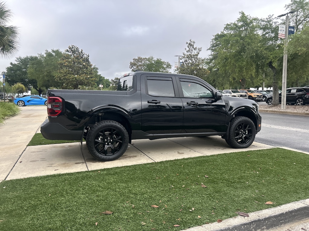 Used 2025 Ford Maverick Lariat Truck SuperCrew