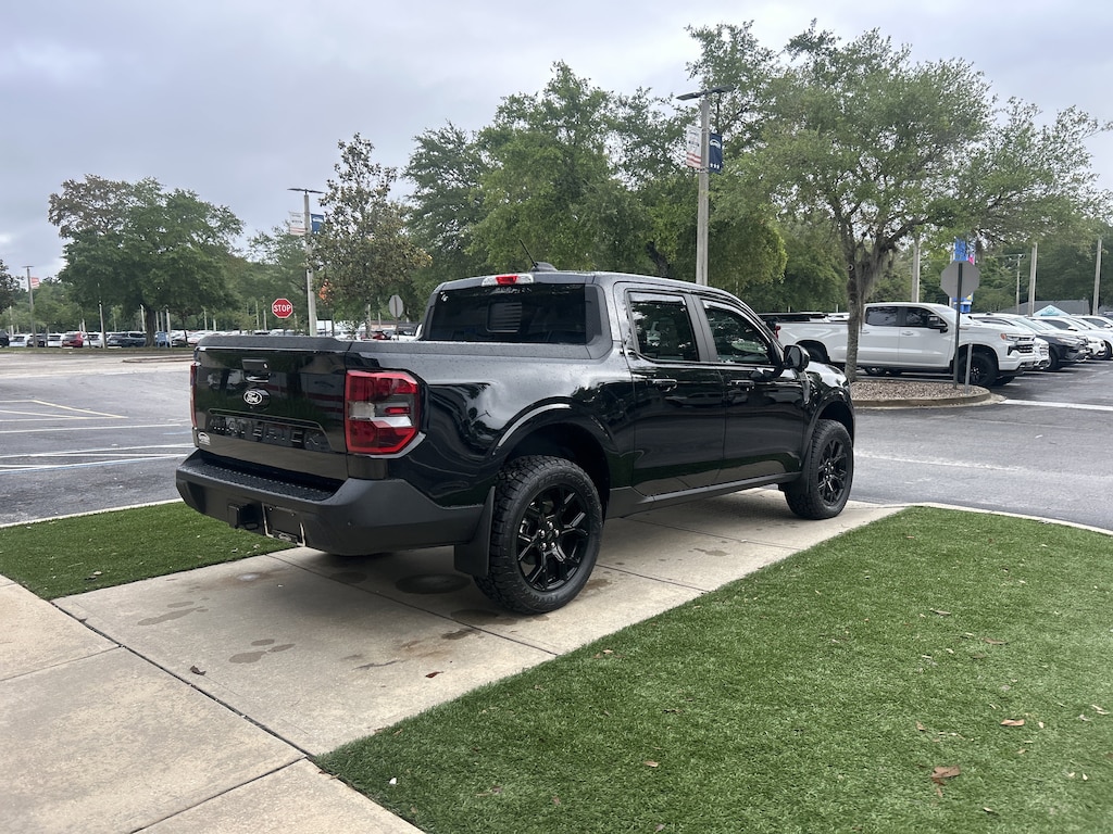 Used 2025 Ford Maverick Lariat Truck SuperCrew