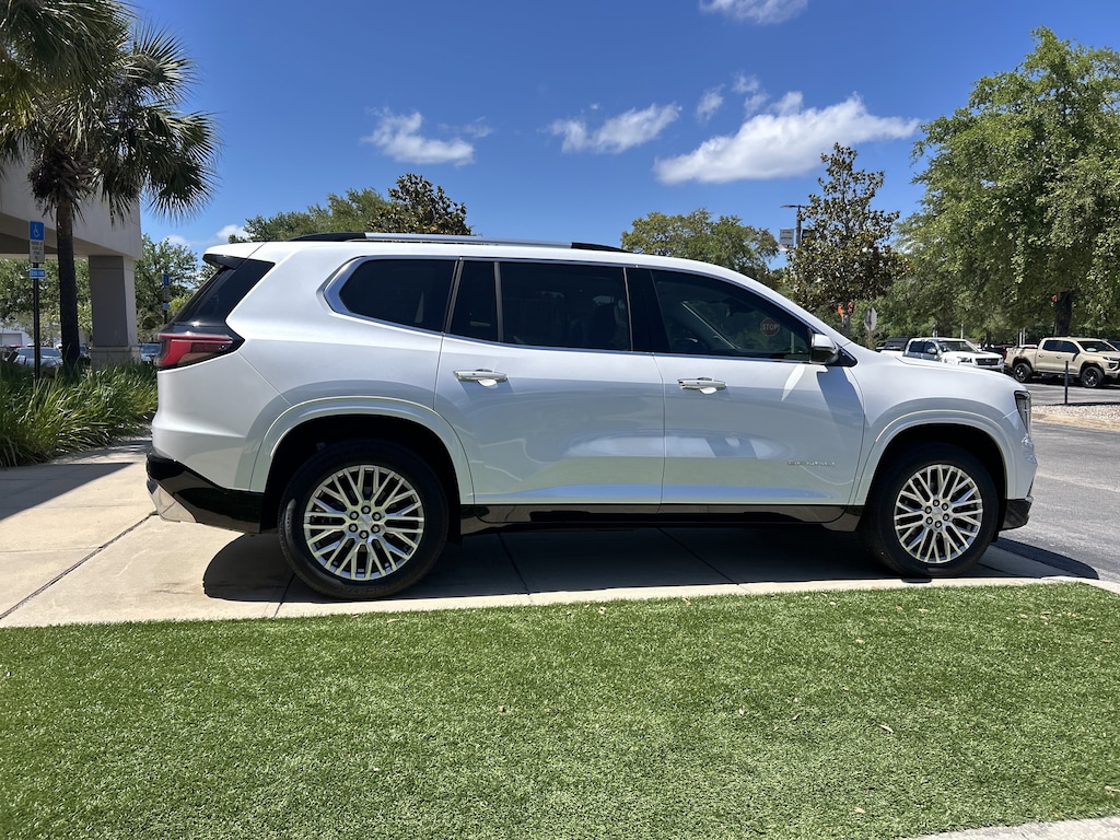 Used 2025 GMC Acadia Denali SUV