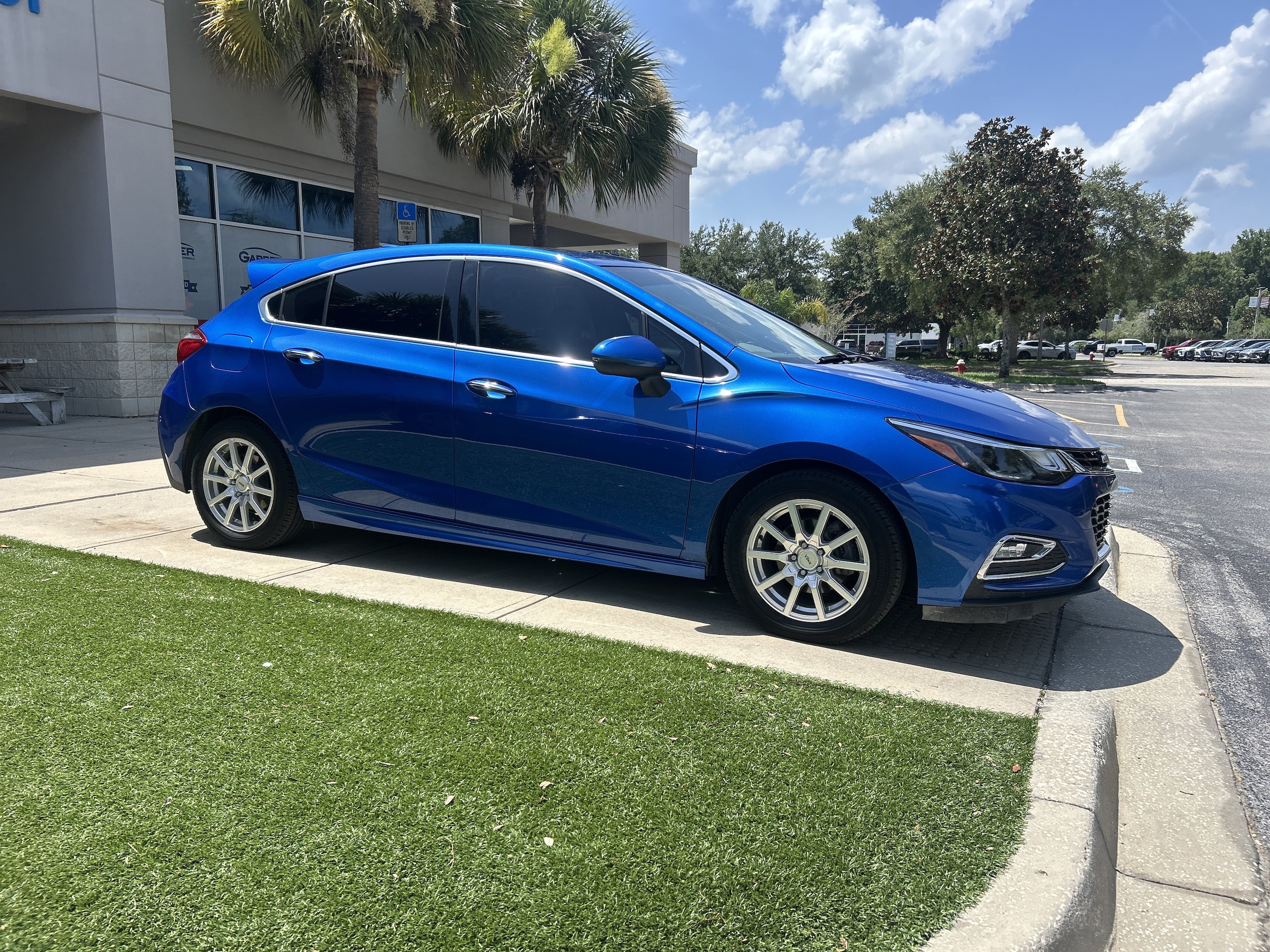 Used 2017 Chevrolet Cruze Premier with VIN 3G1BF6SM9HS524528 for sale in Green Cove Springs, FL