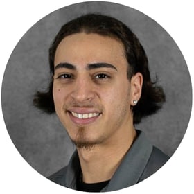 Staff member Omar Rosa from ID_c2acb9
