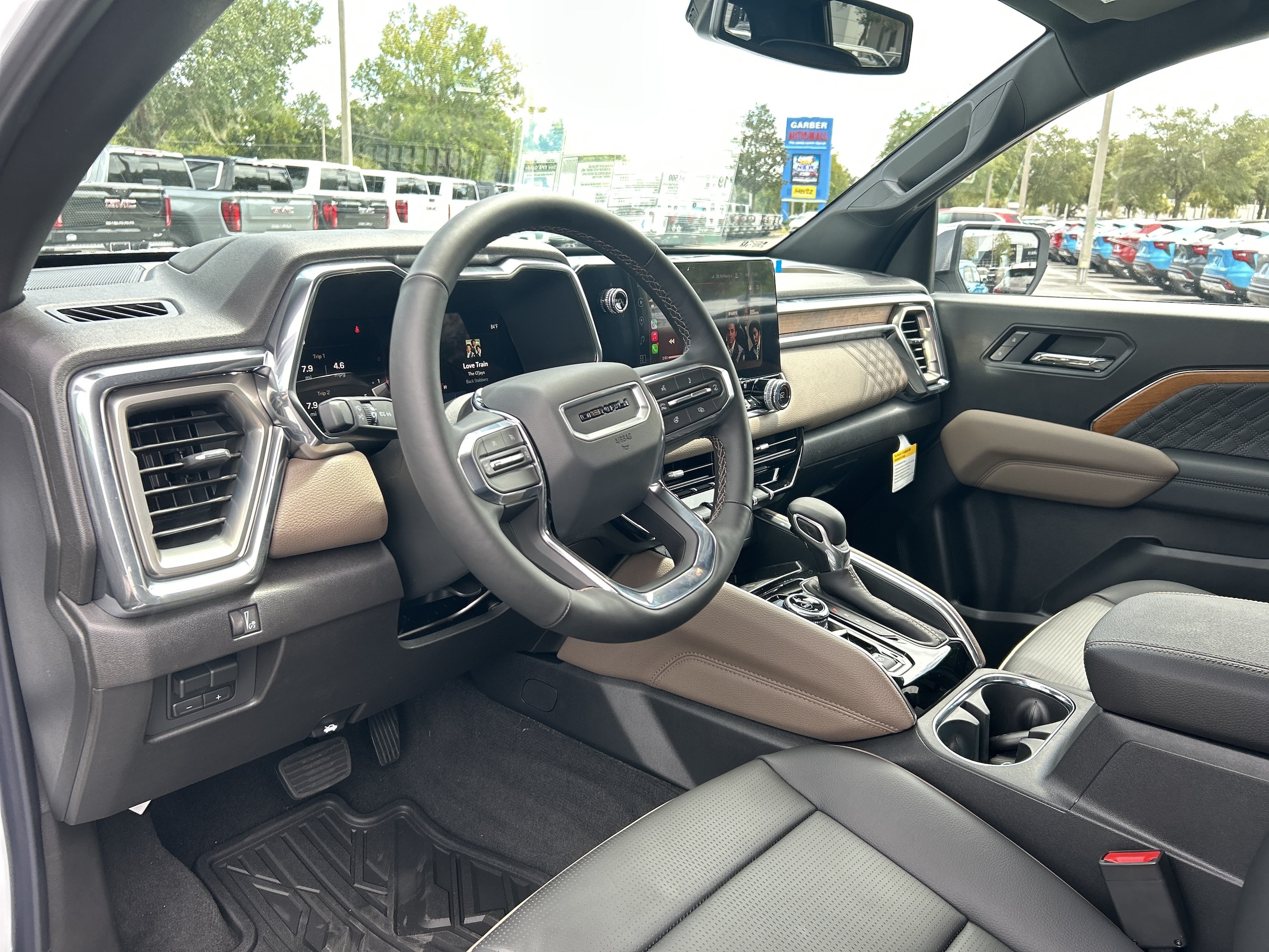 2026 GMC Canyon Denali - Photo 15