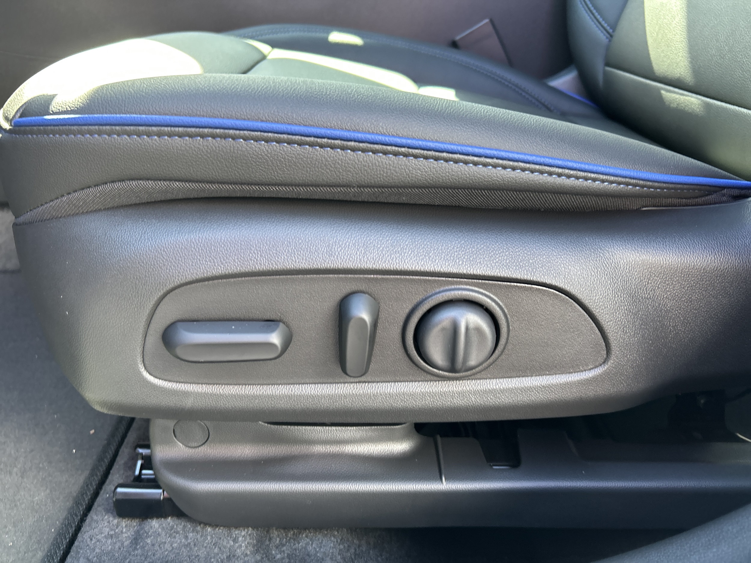 2026 Buick Envista Sport Touring - Photo 17