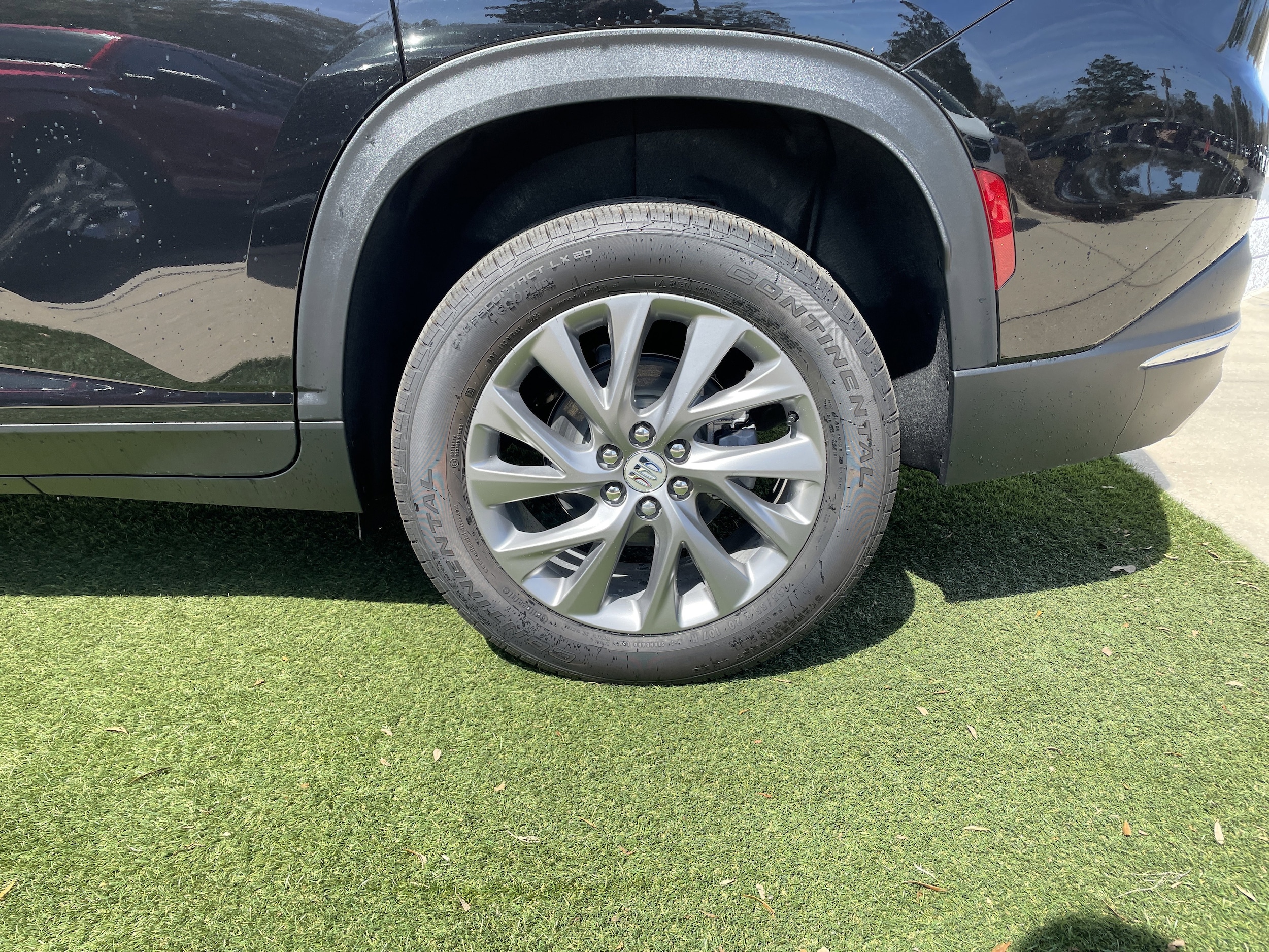 2026 Buick Enclave Preferred - Photo 8