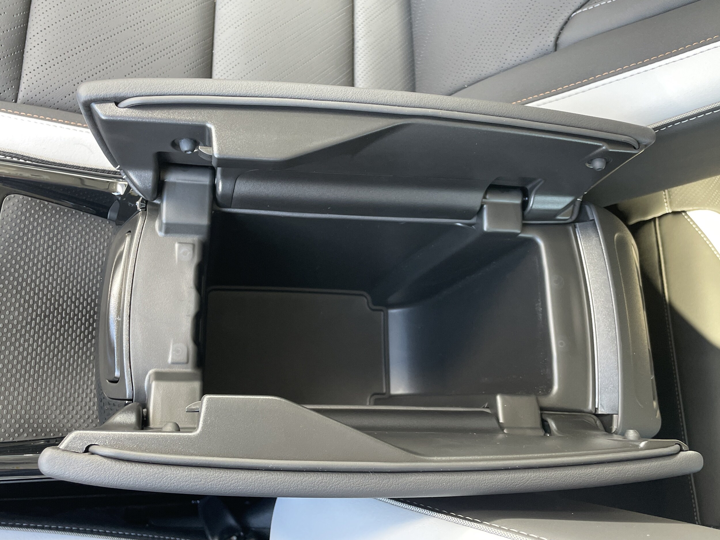 2026 Buick Envision Sport Touring - Photo 28