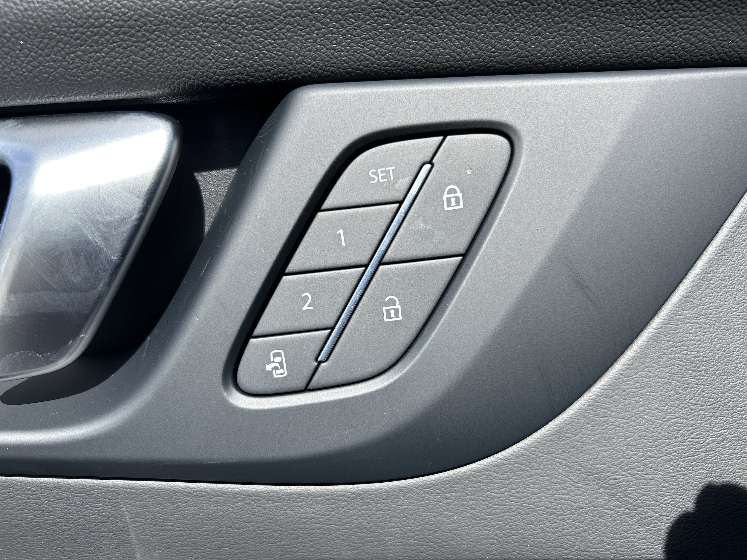 2026 Buick Enclave Sport Touring - Photo 18