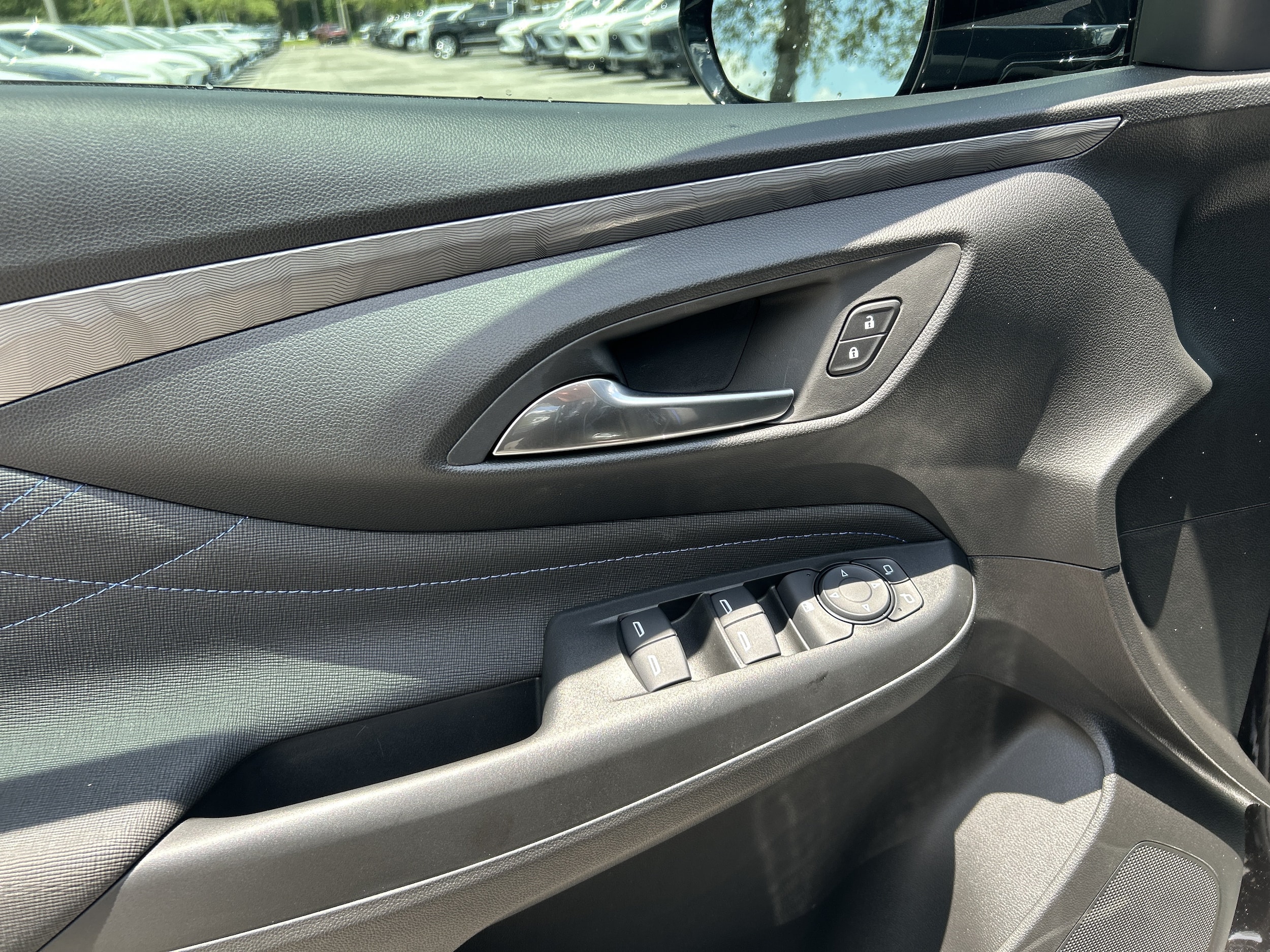2026 Buick Envista Sport Touring - Photo 12