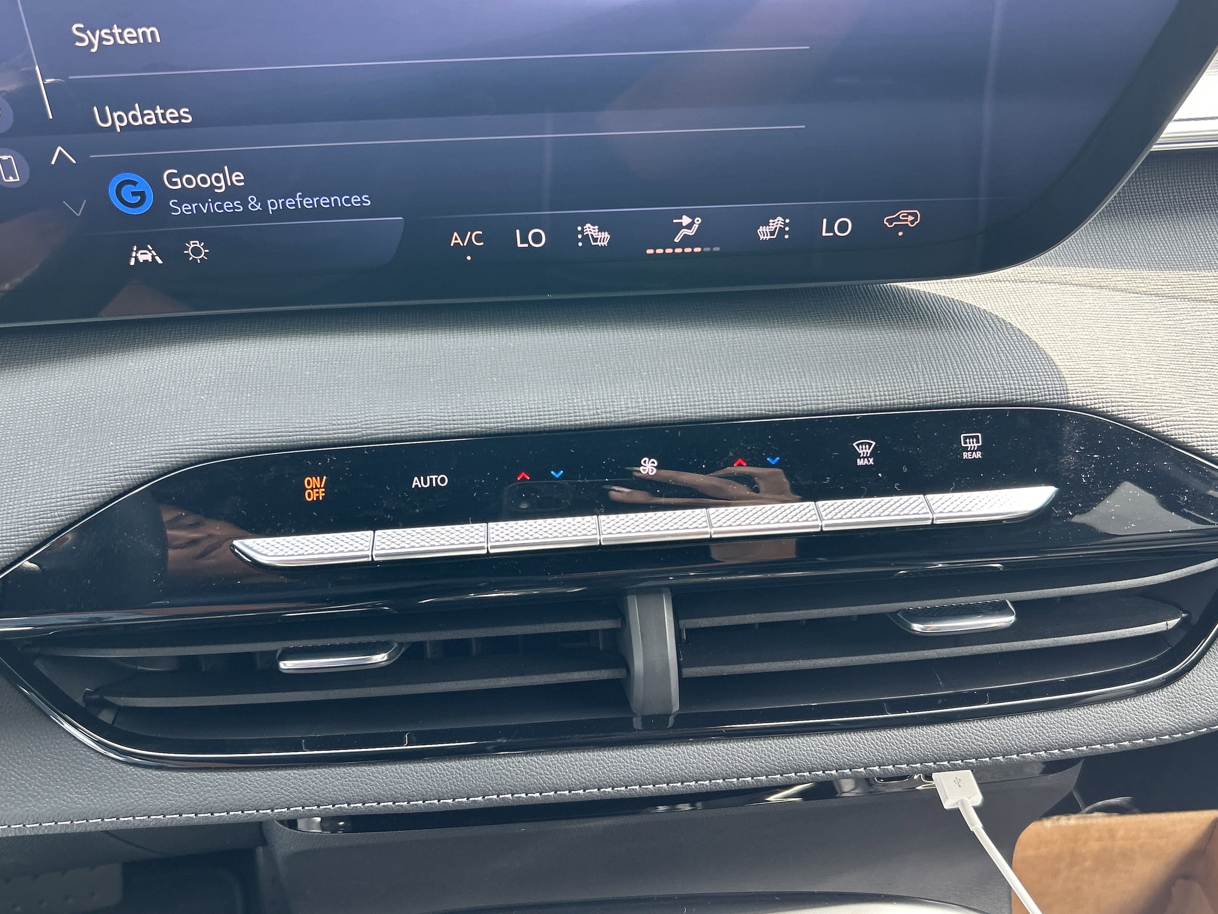 2026 Buick Enclave Sport Touring - Photo 30