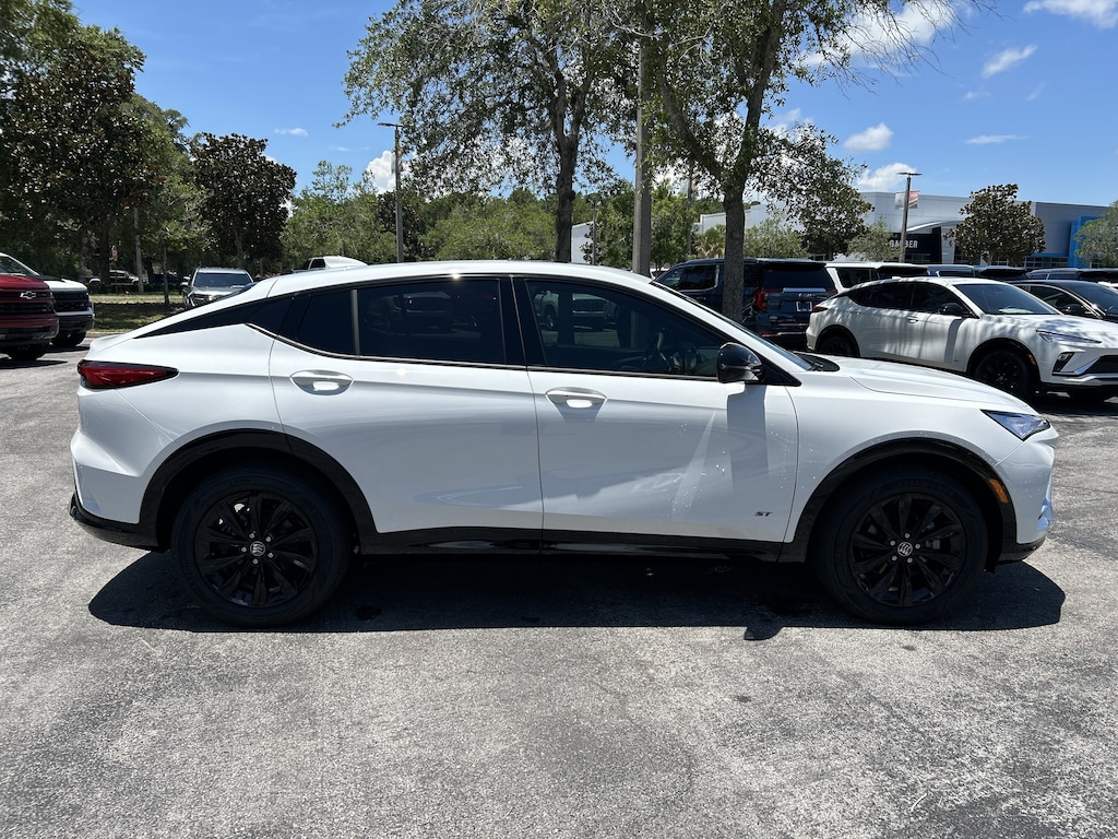 New 2026 Buick Envista Sport Touring SUV