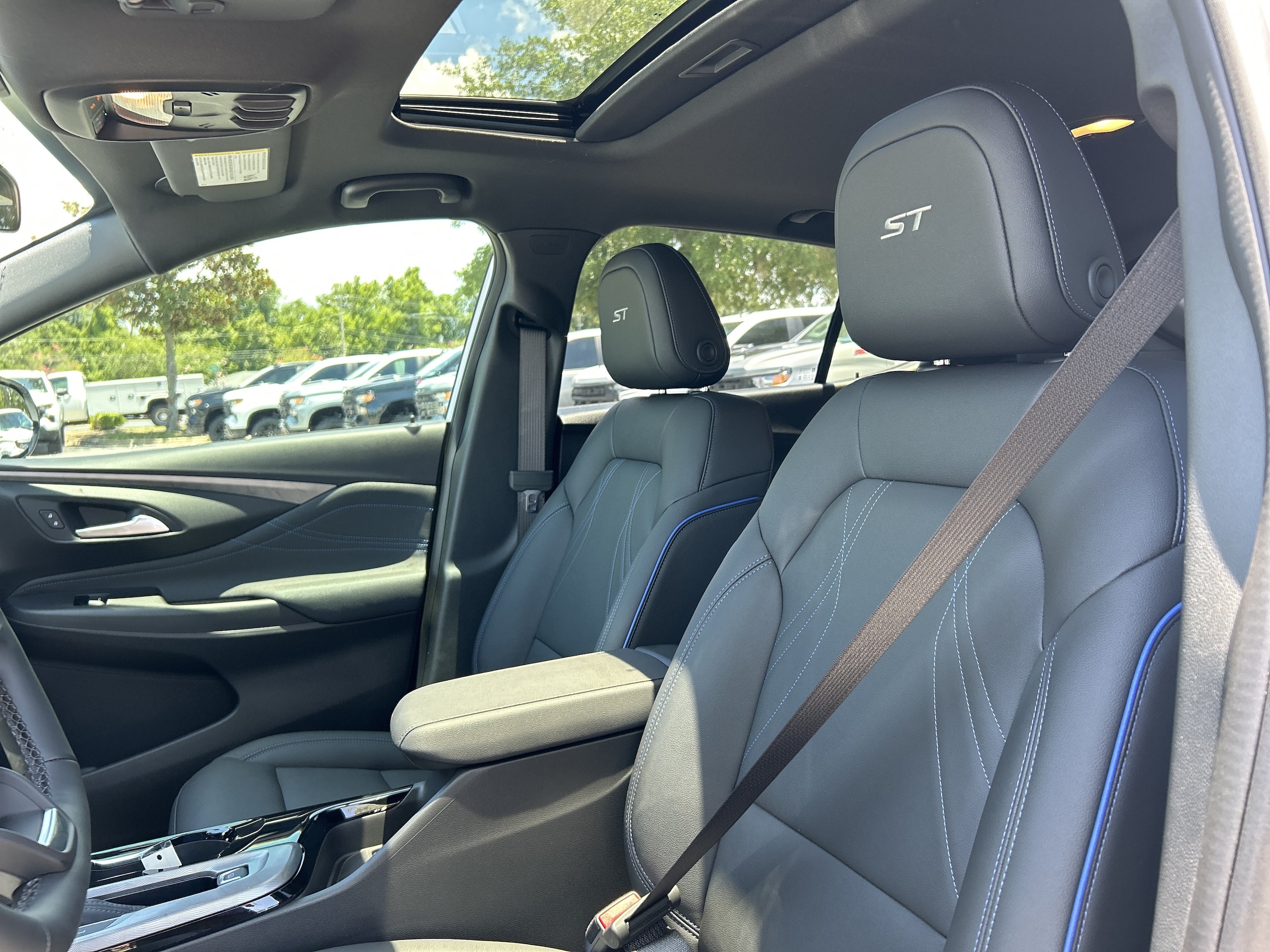 2026 Buick Envista Sport Touring - Photo 14