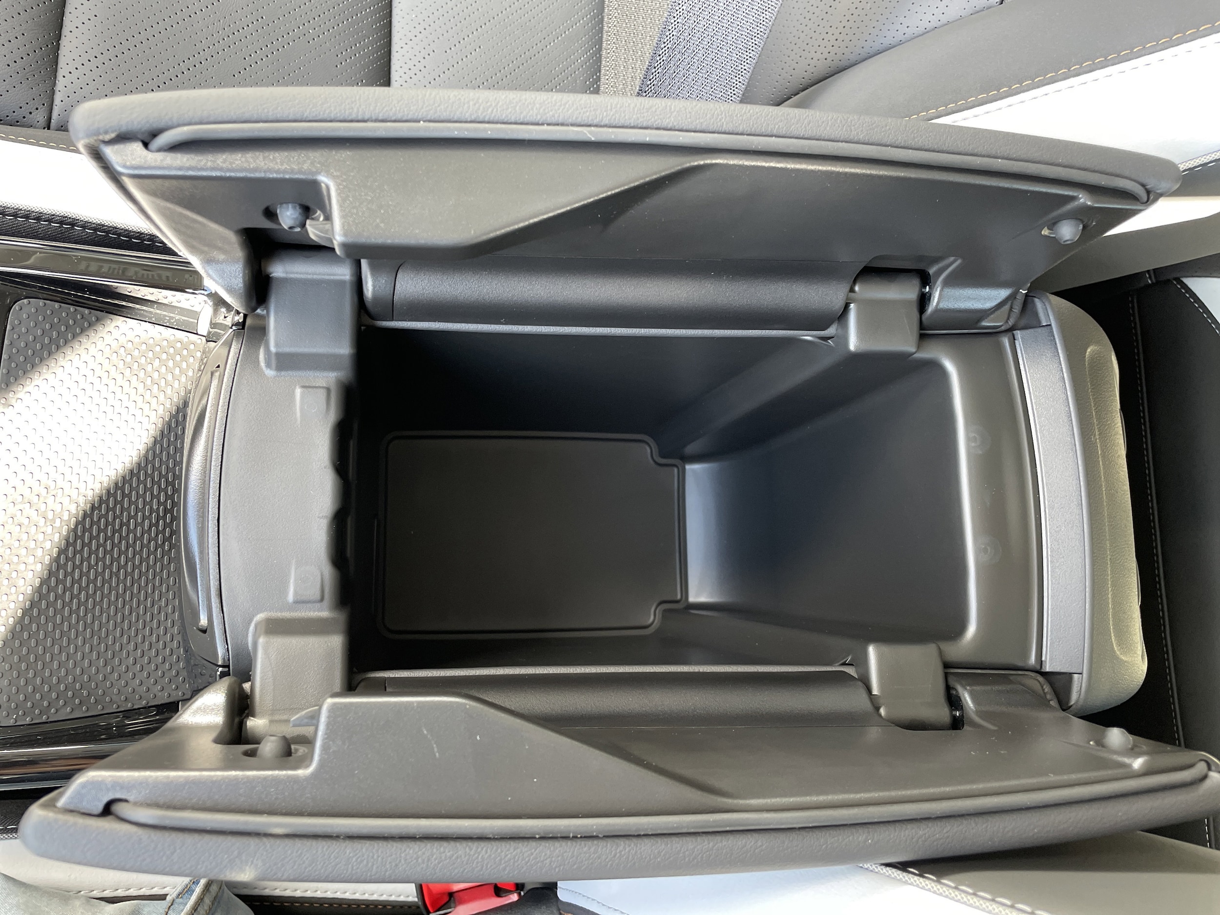 2026 Buick Envision Sport Touring - Photo 32