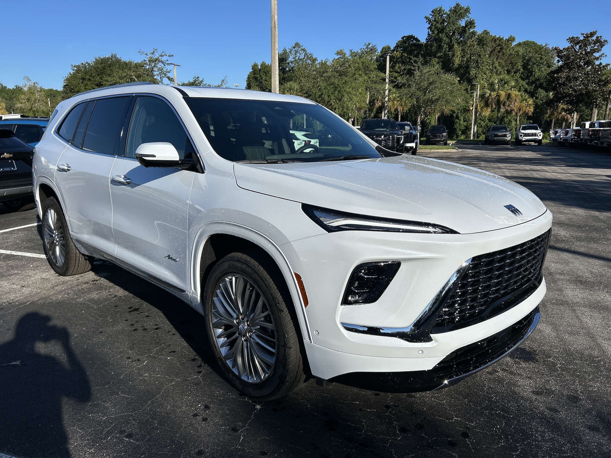2027 Buick Enclave Avenir - Photo 10