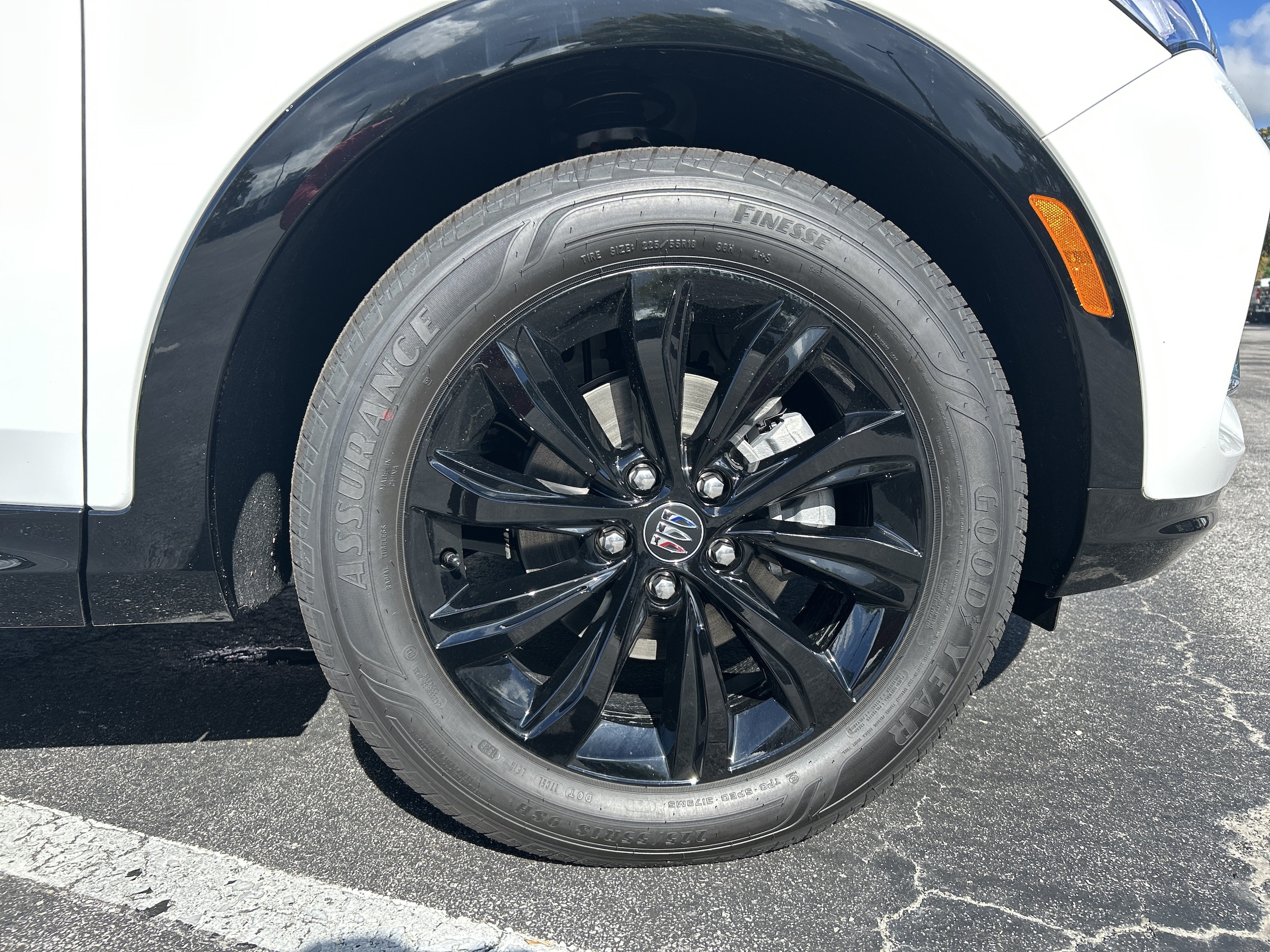 2026 Buick Envista Sport Touring - Photo 11