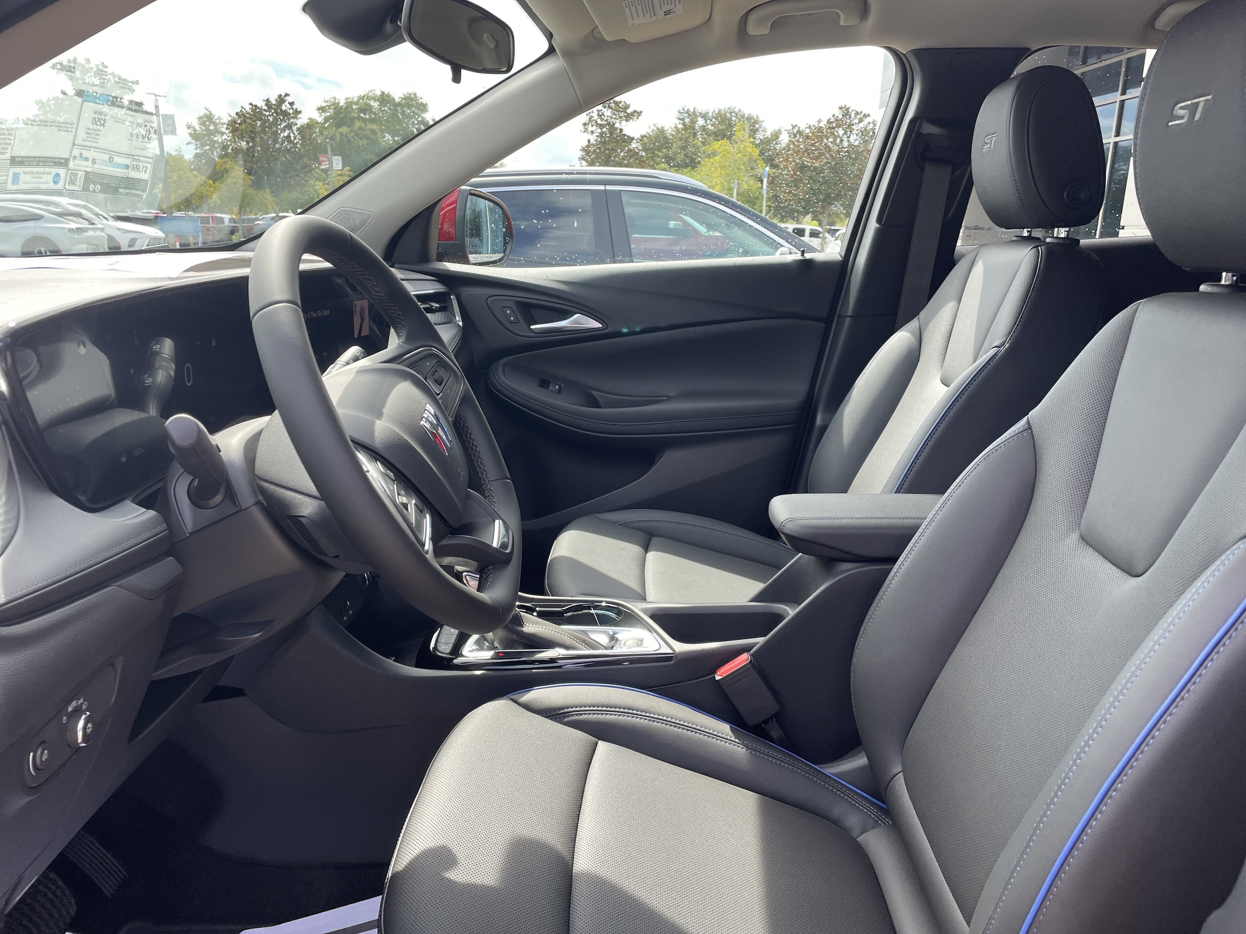 2026 Buick Encore GX Sport Touring - Photo 11