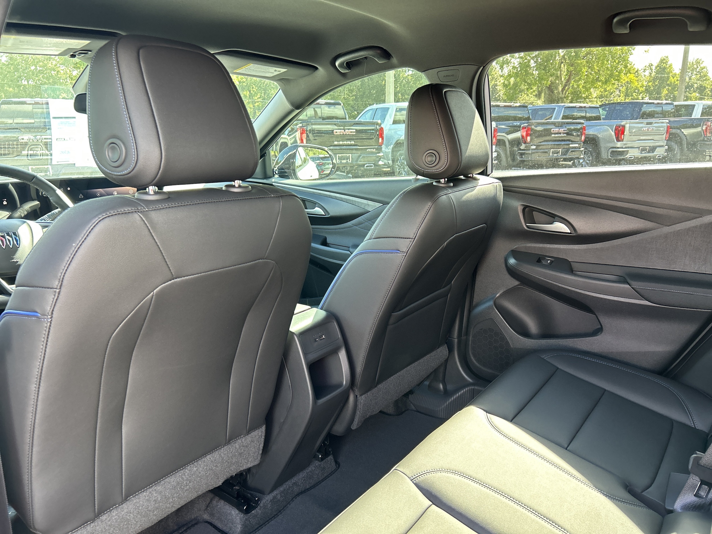2026 Buick Envista Sport Touring - Photo 32