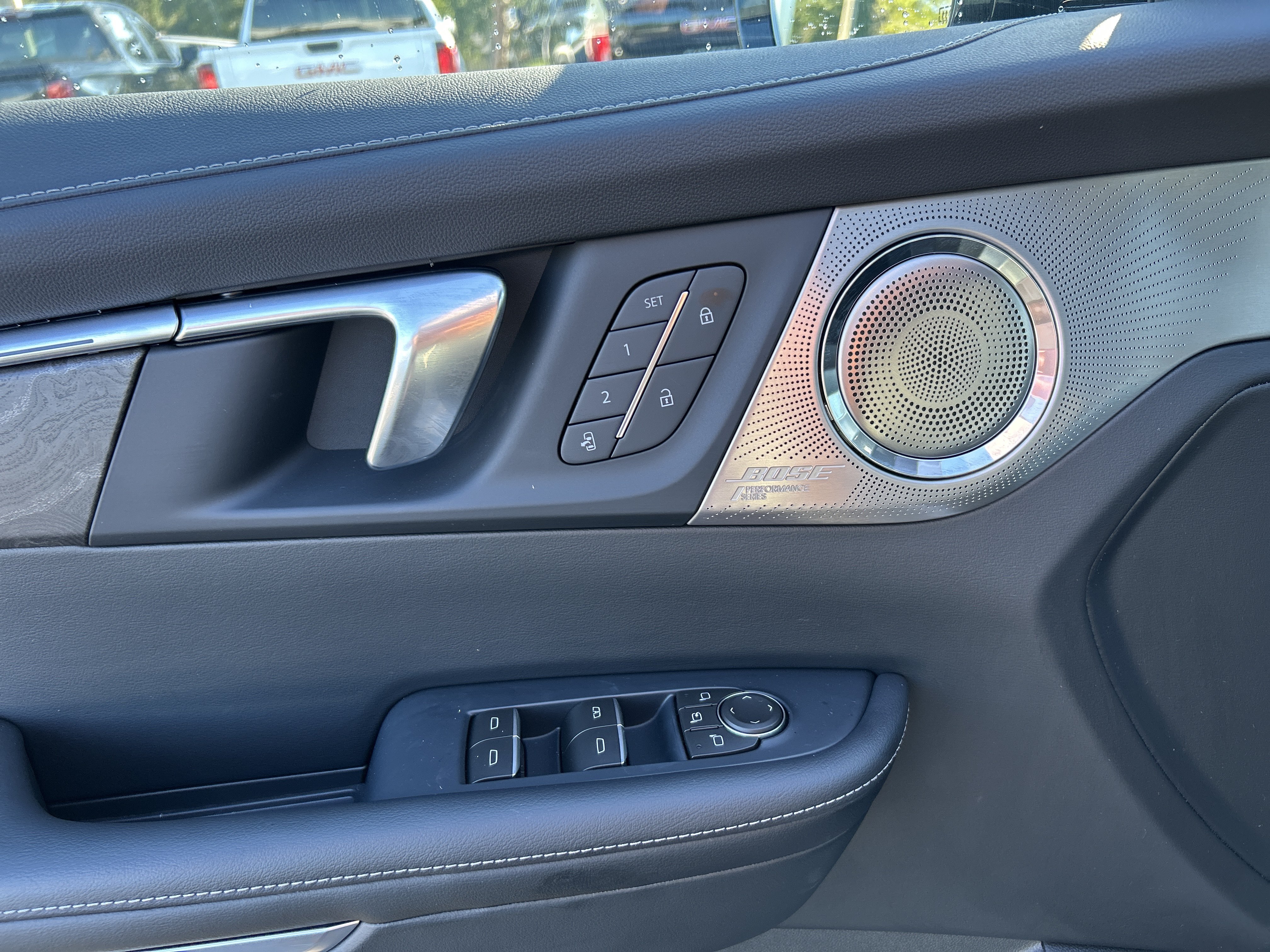 2027 Buick Enclave Avenir - Photo 13