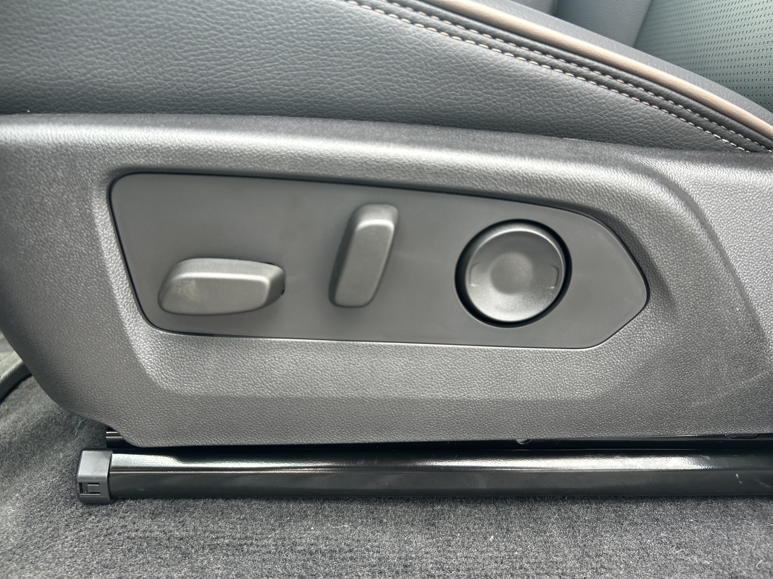 2026 GMC Canyon Denali - Photo 16