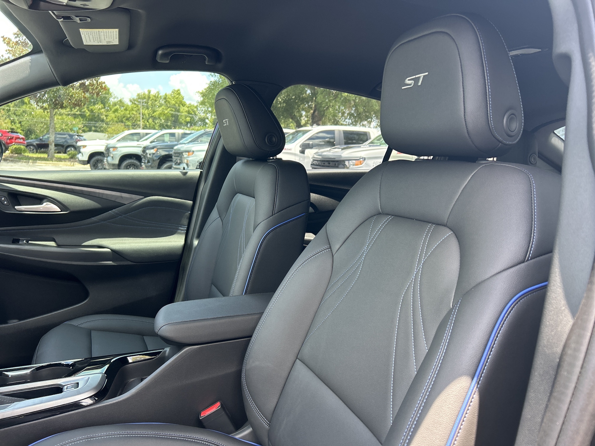 2026 Buick Envista Sport Touring - Photo 14