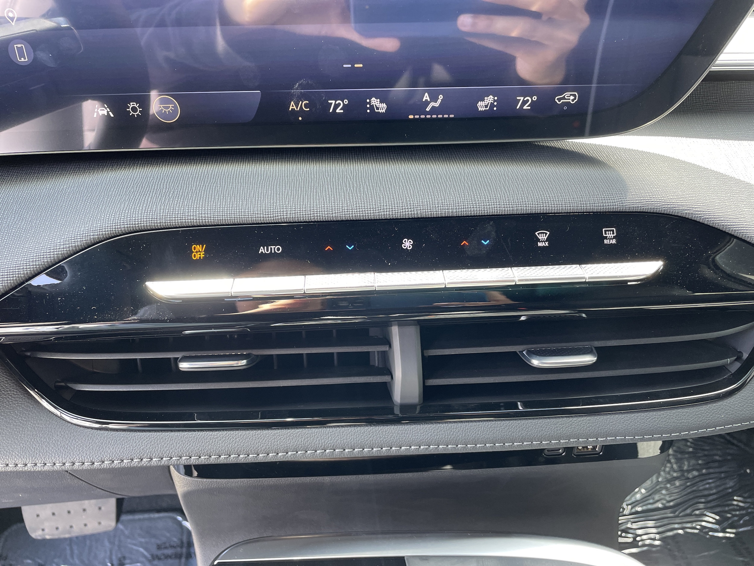 2026 Buick Enclave Preferred - Photo 26