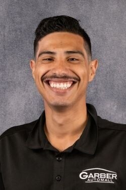 Staff member Caesar Tolon from ID_177ca5