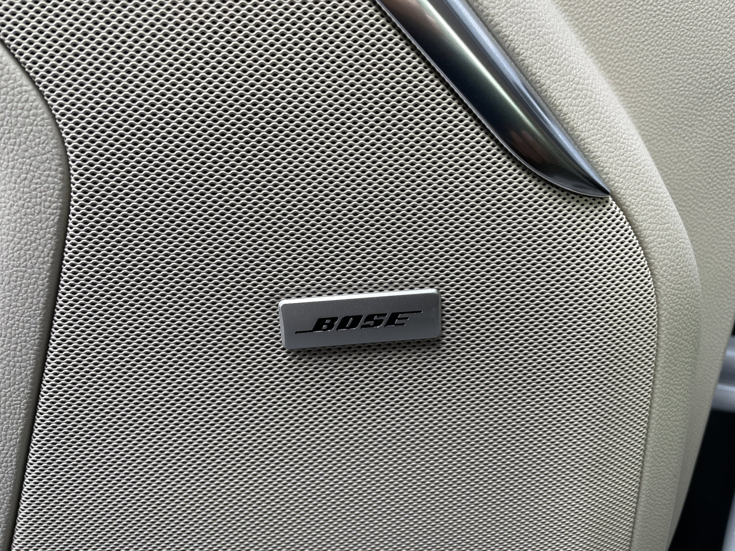 2026 GMC Yukon Denali - Photo 11