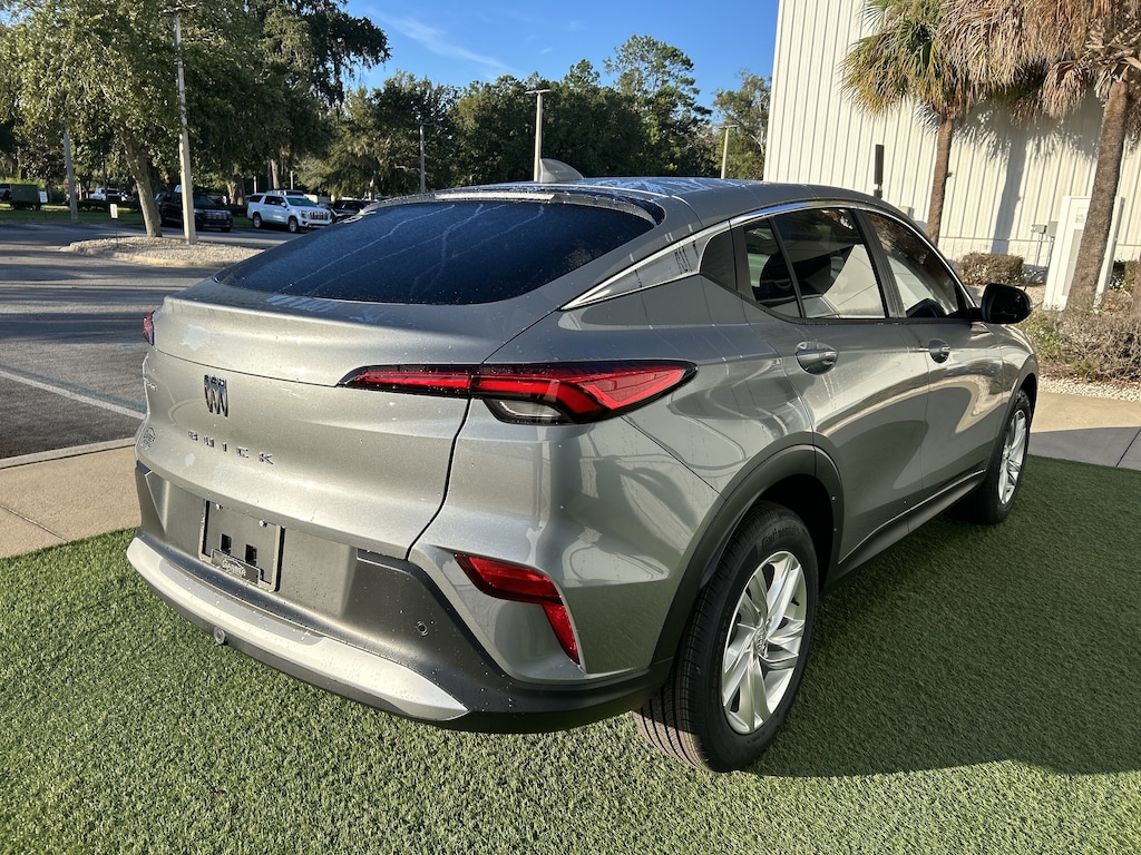 New 2026 Buick Envista Preferred SUV