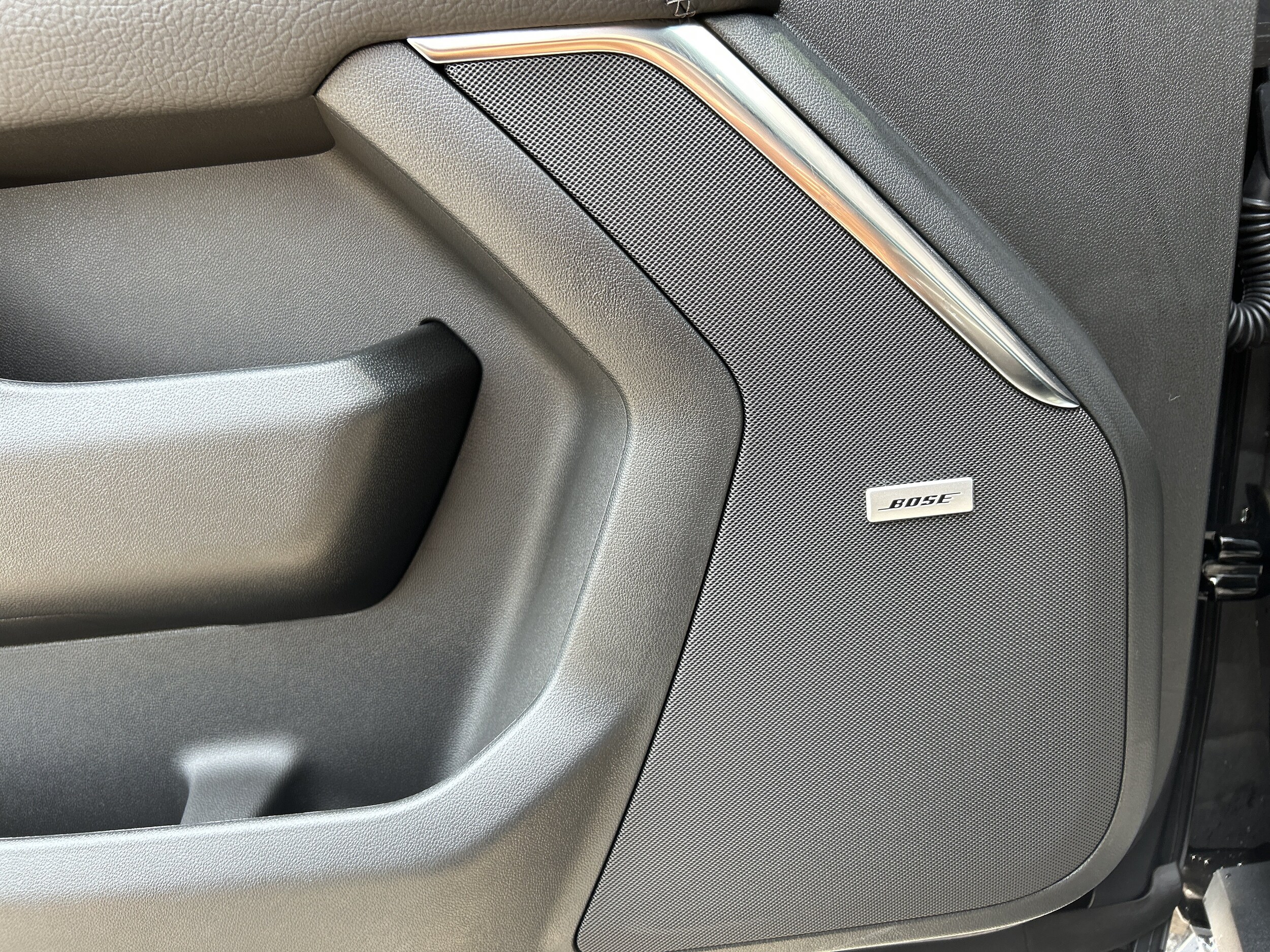 2026 GMC Yukon XL Denali - Photo 15
