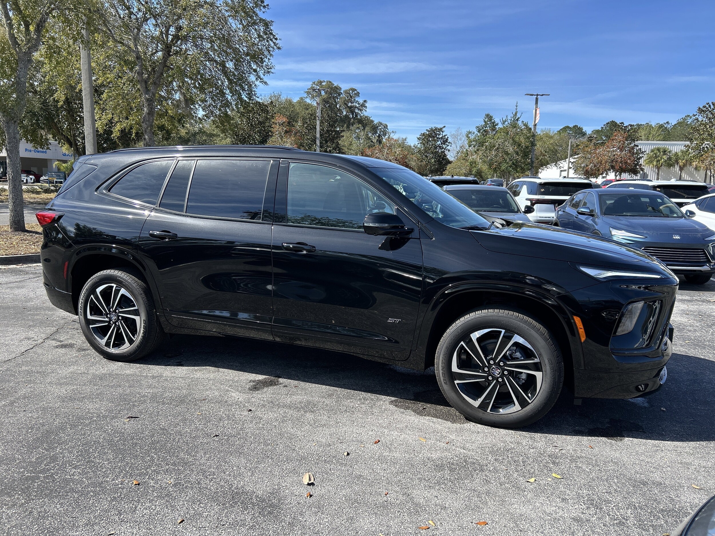 2026 Buick Enclave Sport Touring - Photo 16