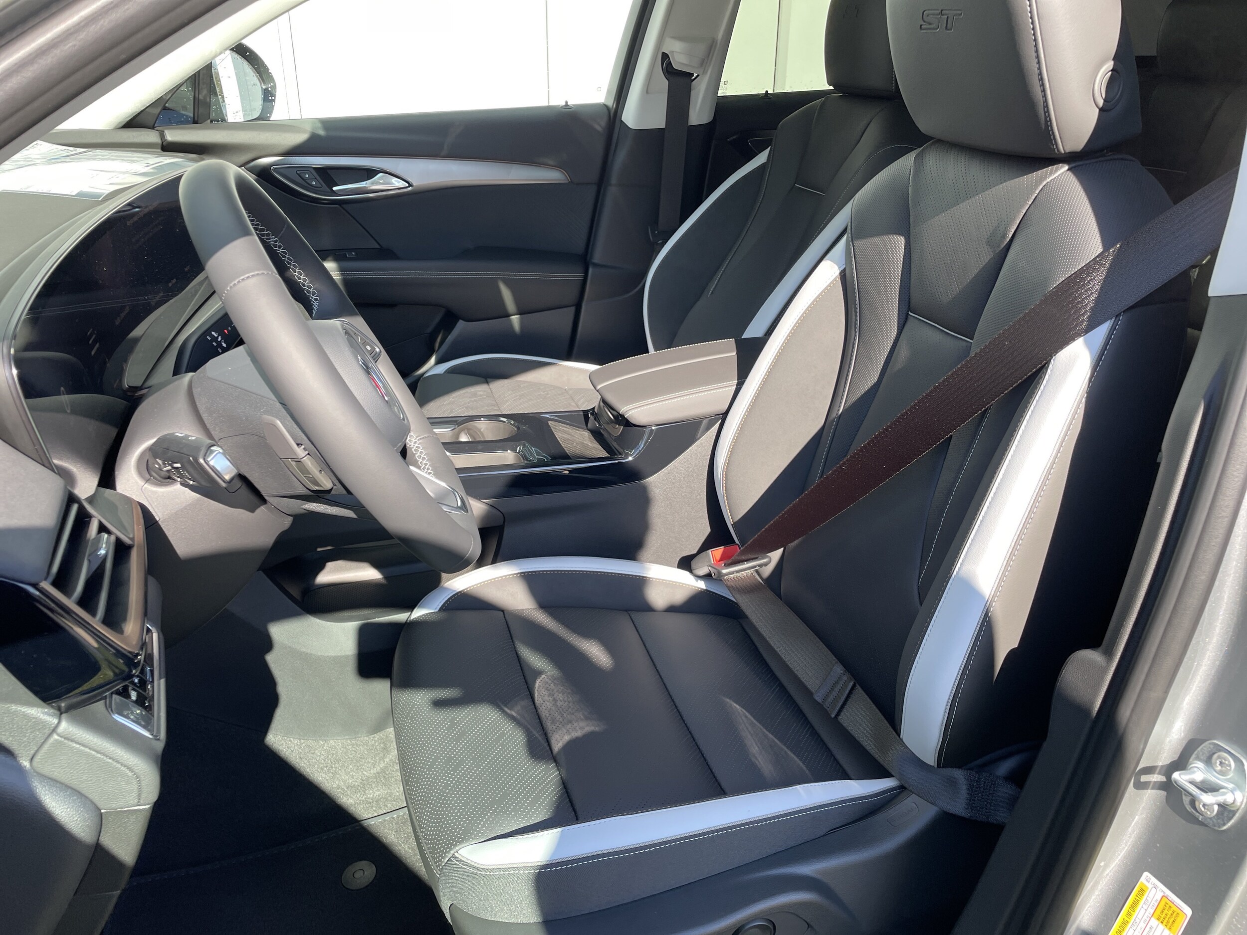 2026 Buick Envision Sport Touring - Photo 12
