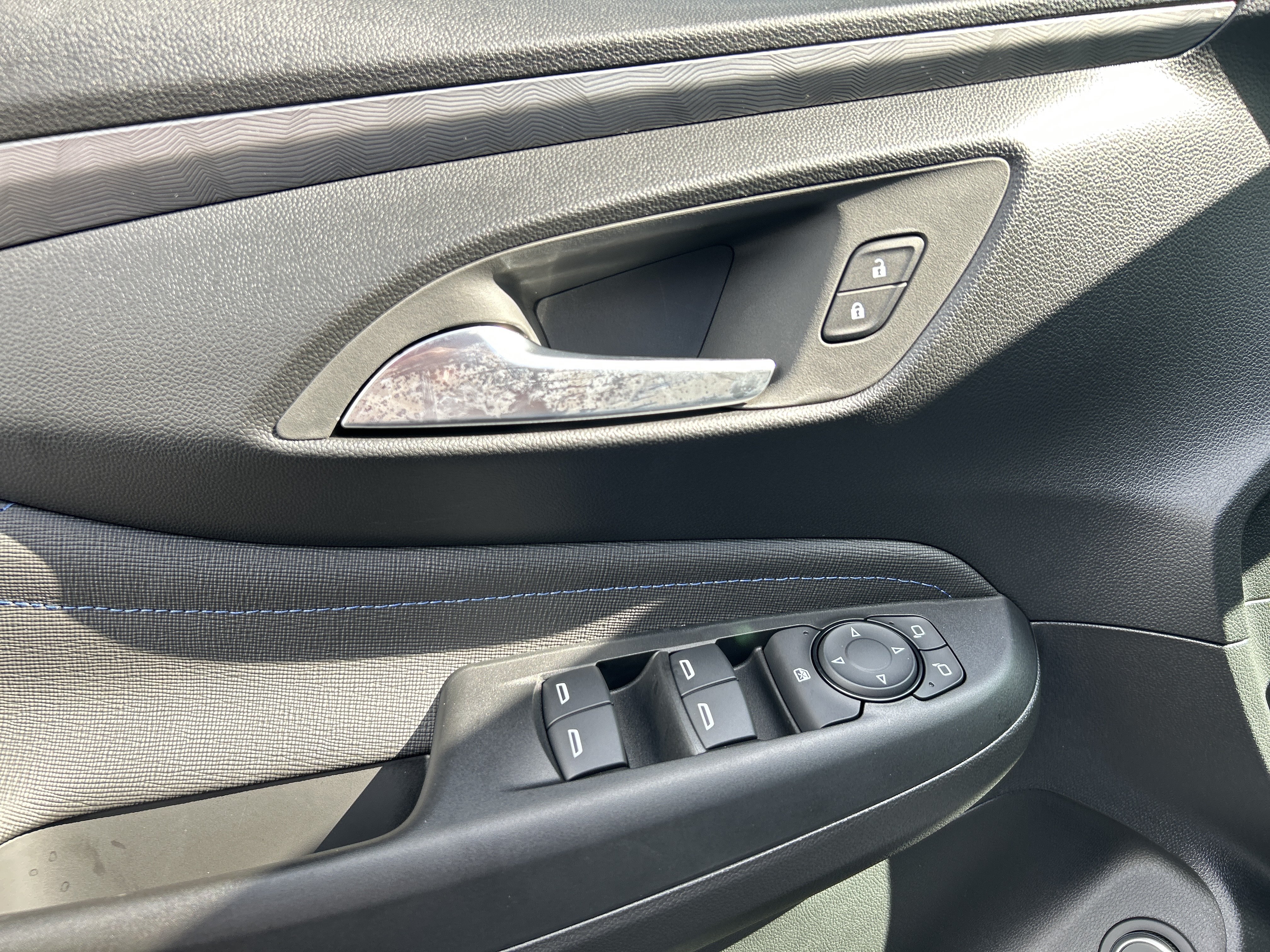 2026 Buick Envista Sport Touring - Photo 13