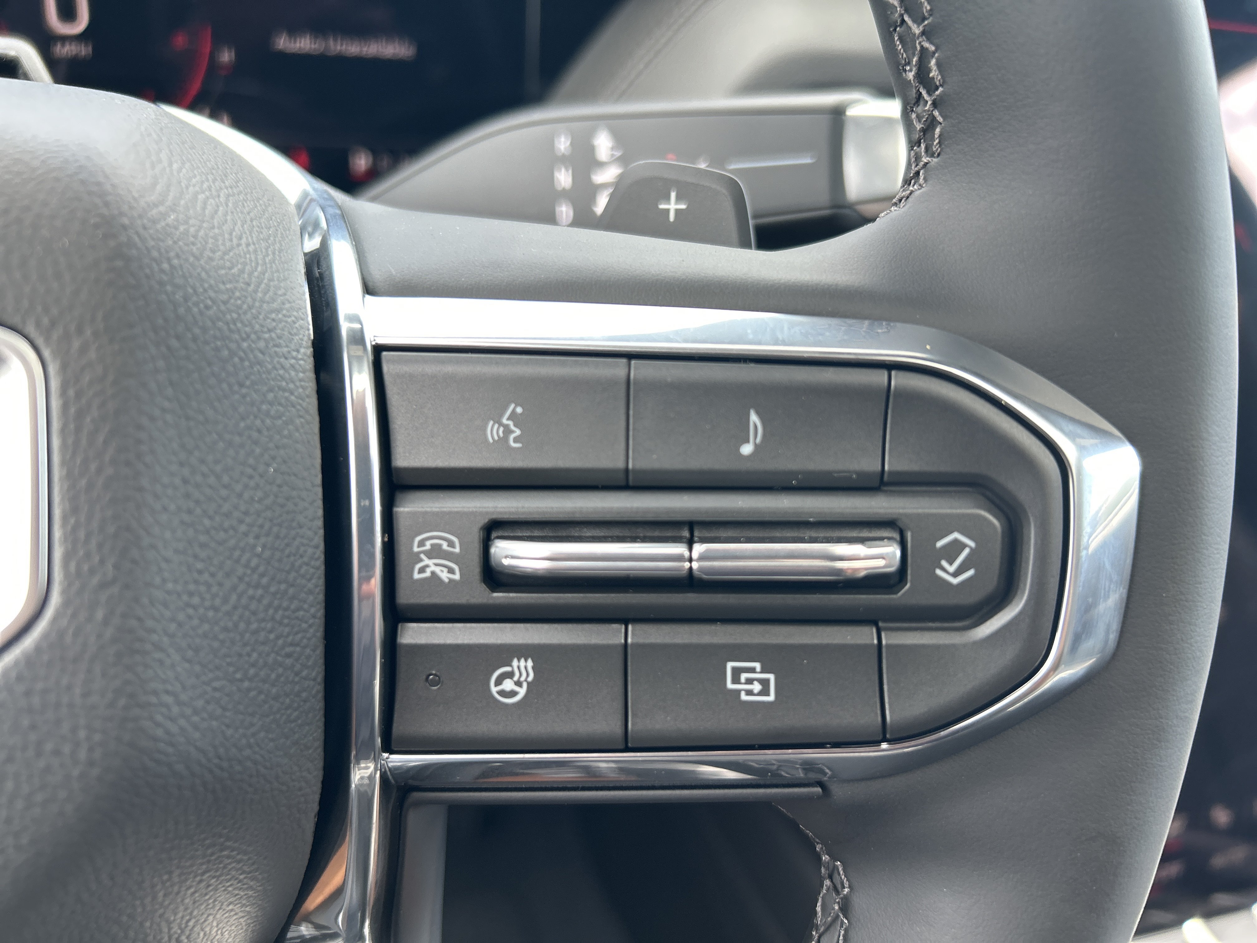 2026 GMC Yukon XL Denali - Photo 23