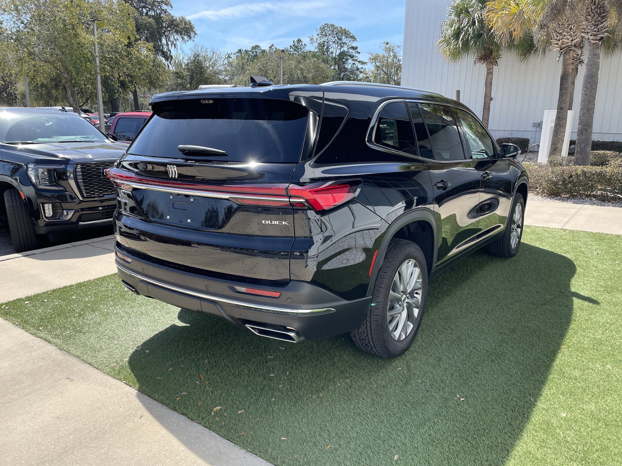 2026 Buick Enclave Preferred - Photo 7