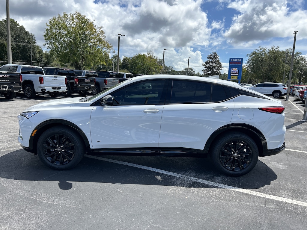 New 2026 Buick Envista Sport Touring SUV