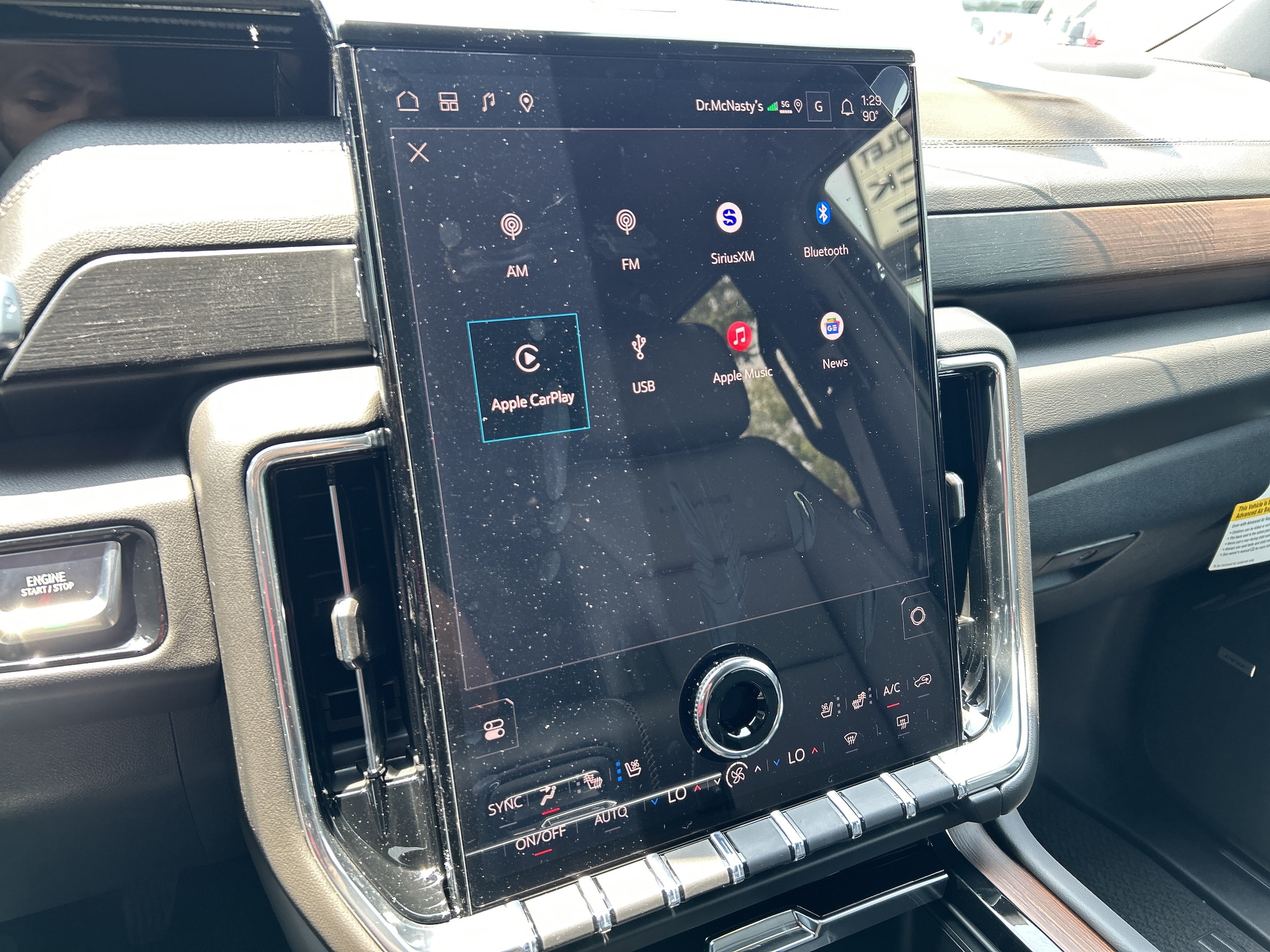 2026 GMC Yukon XL Denali - Photo 31