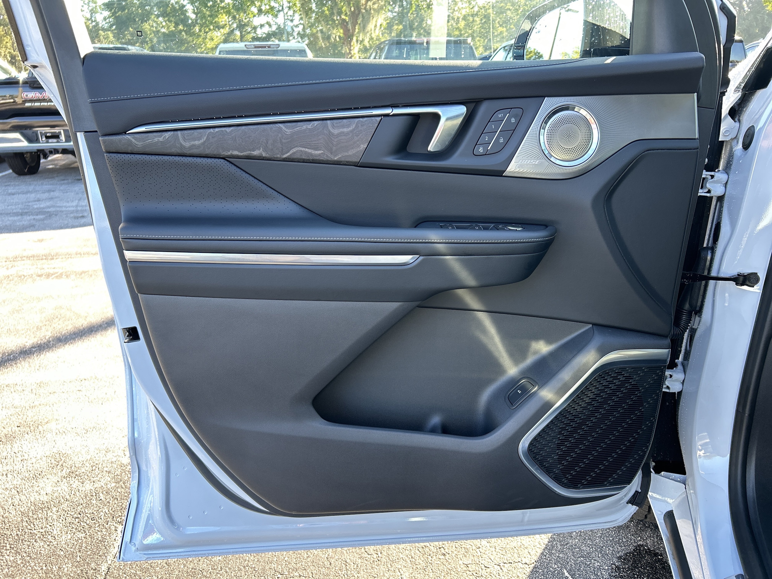 2027 Buick Enclave Avenir - Photo 12
