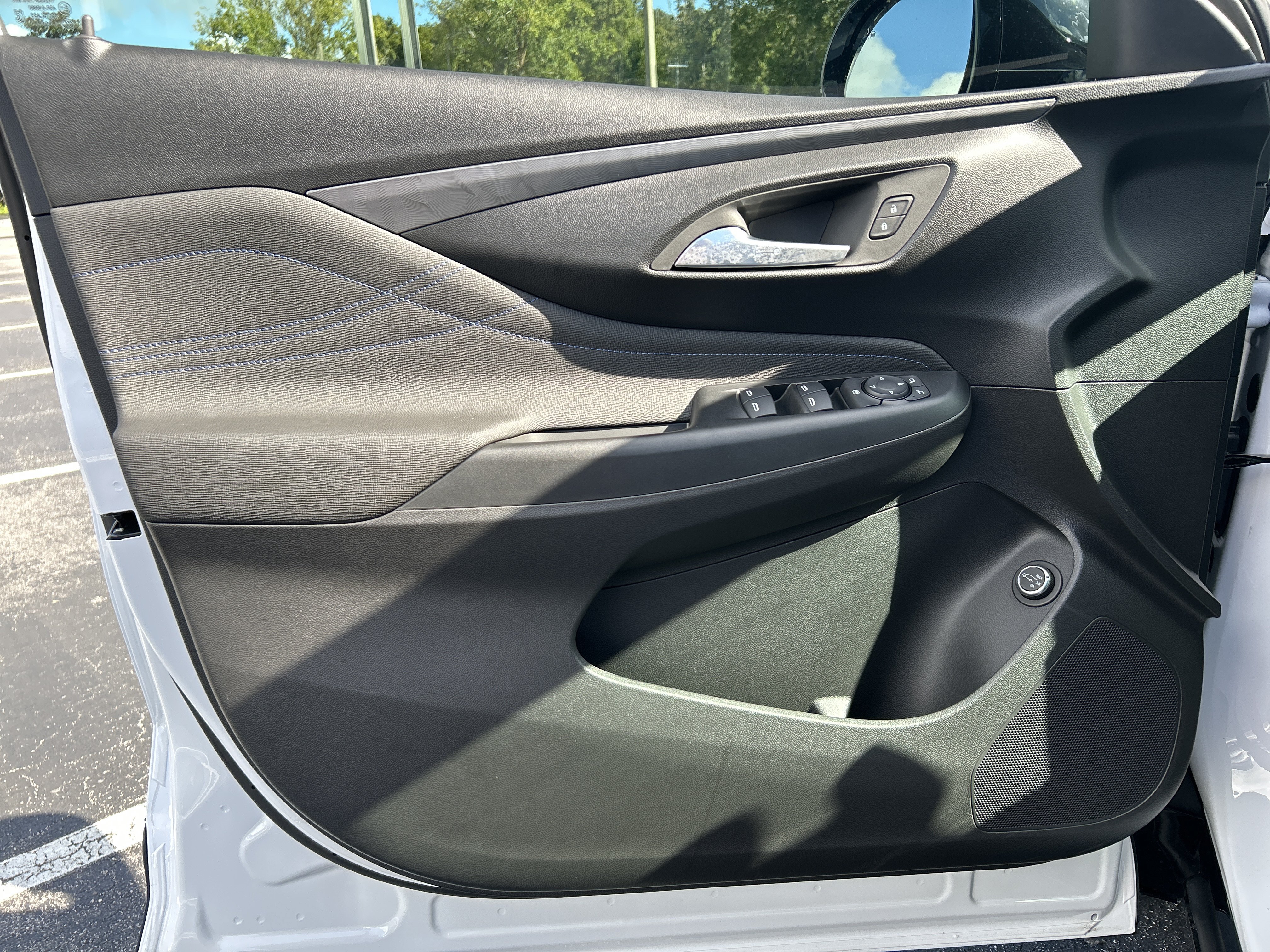 2026 Buick Envista Sport Touring - Photo 12