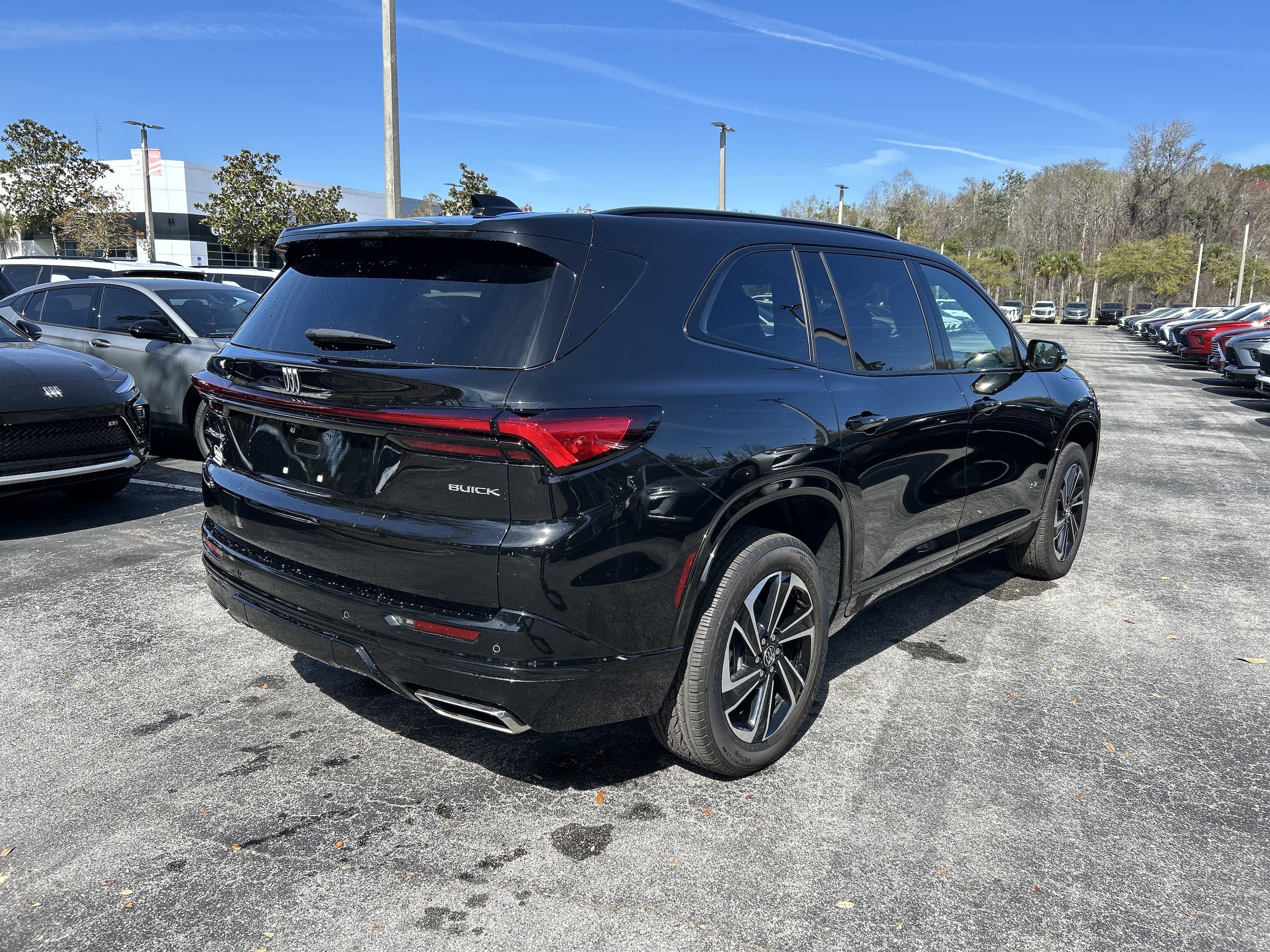 2026 Buick Enclave Sport Touring - Photo 14