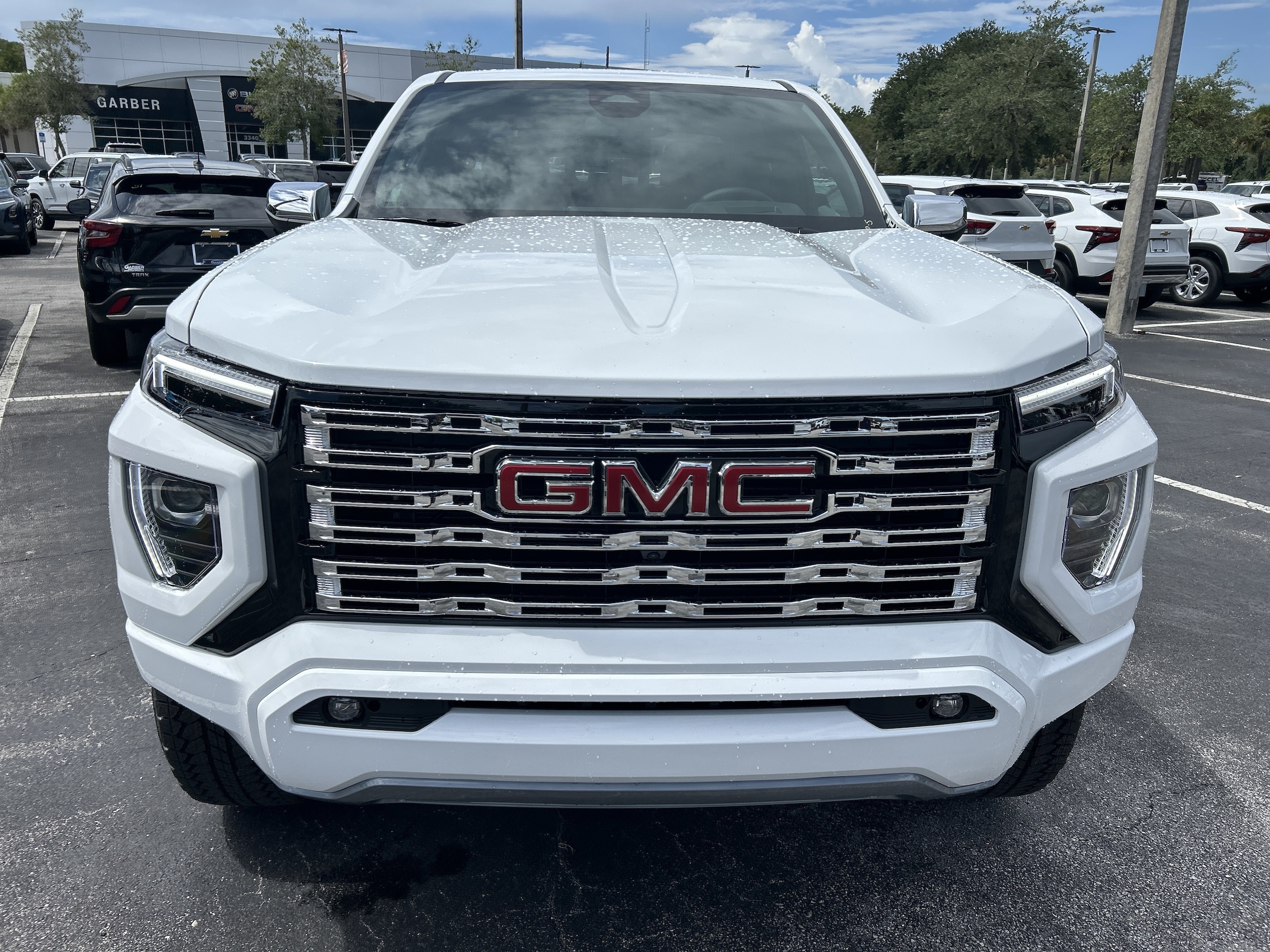 2026 GMC Canyon Denali - Photo 9