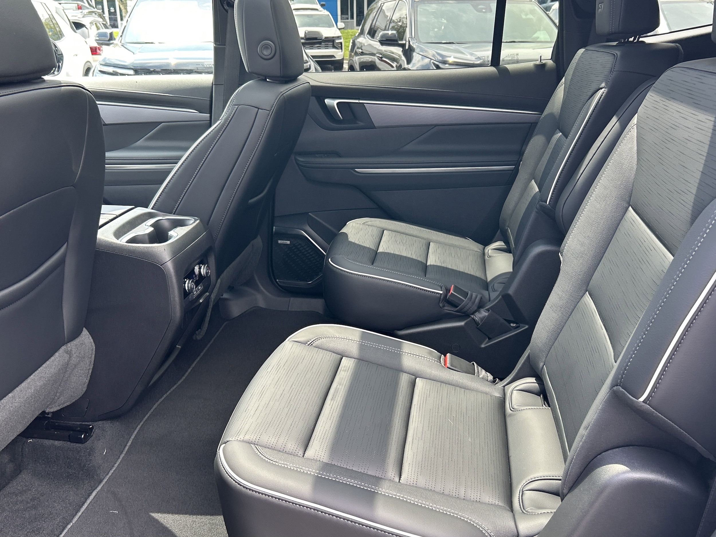 2026 Buick Enclave Sport Touring - Photo 43
