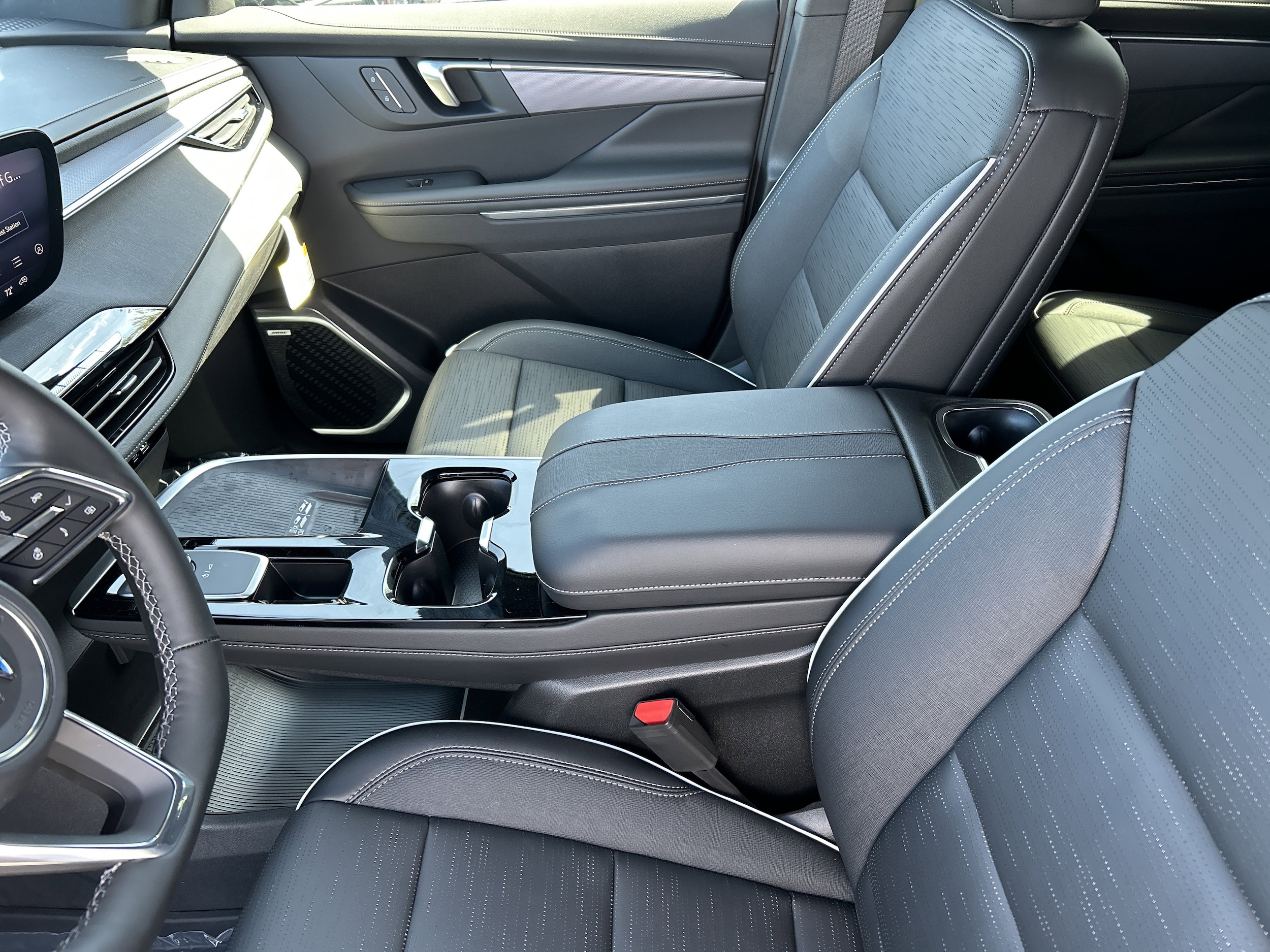2026 Buick Enclave Sport Touring - Photo 24